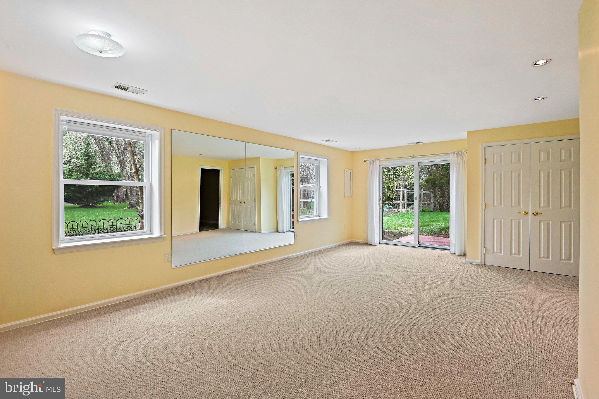 SUGAR CREEK - Residential