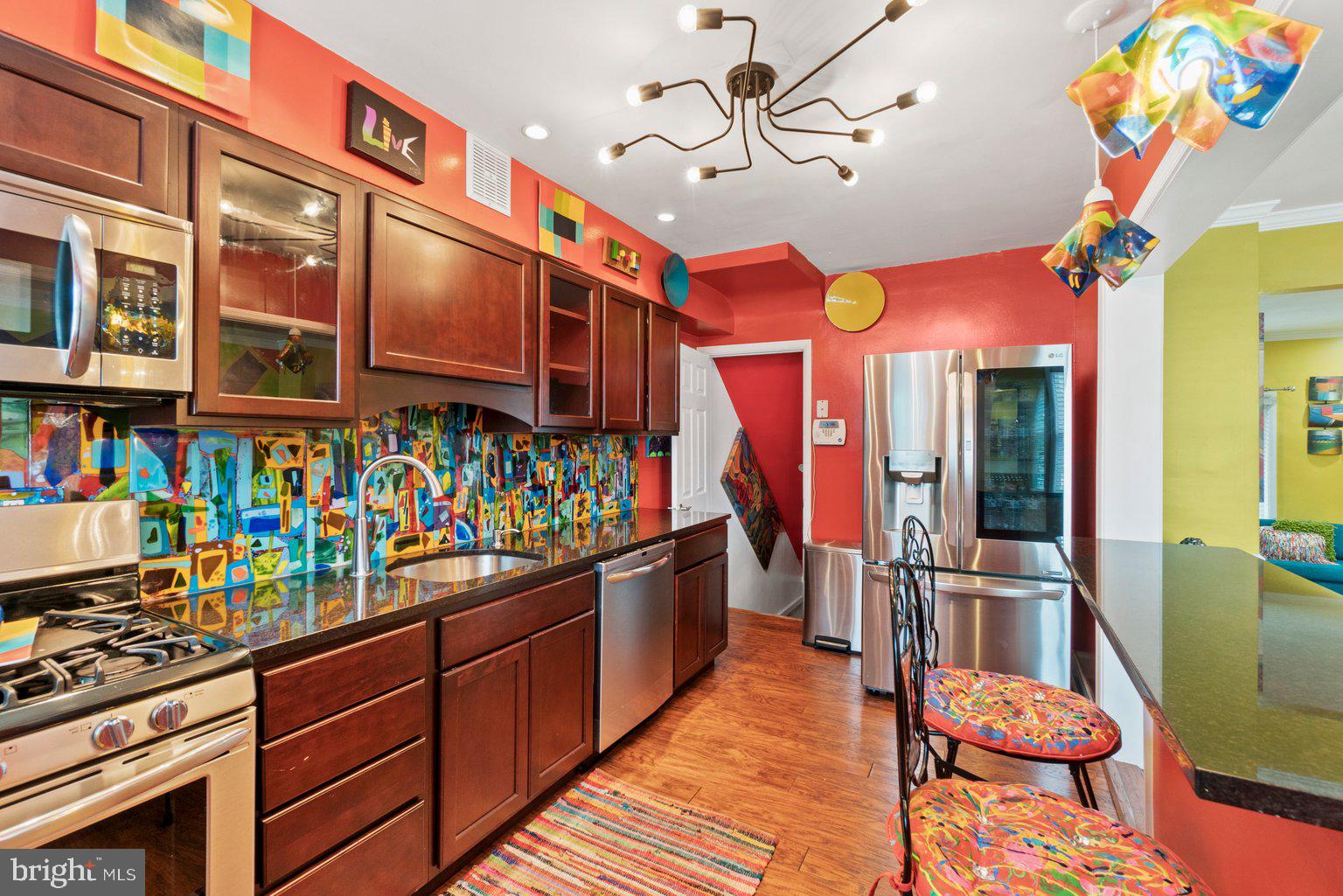 GLEN OAKS - Residential