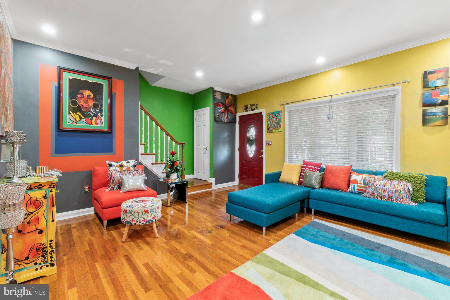 GLEN OAKS - Residential