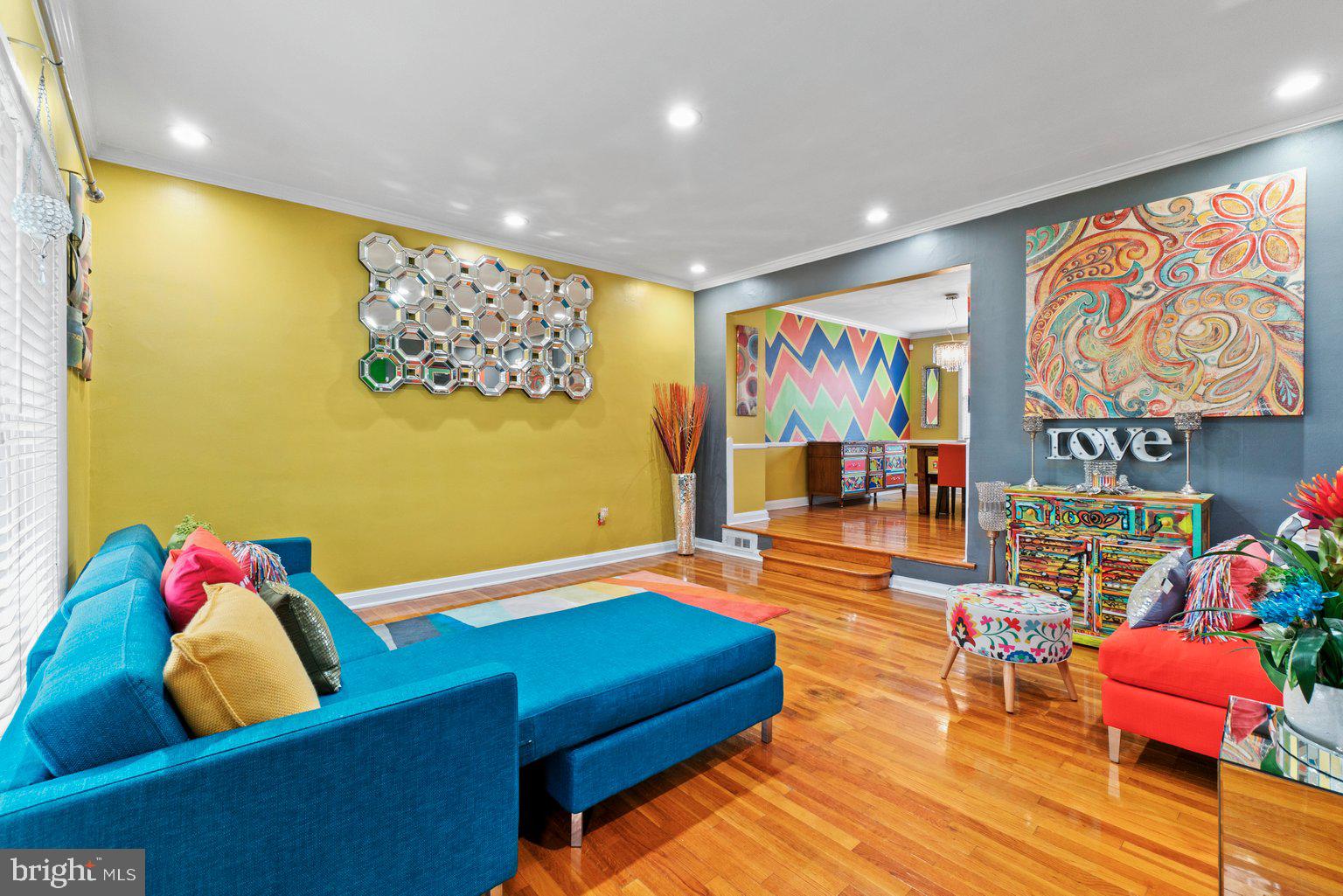 GLEN OAKS - Residential