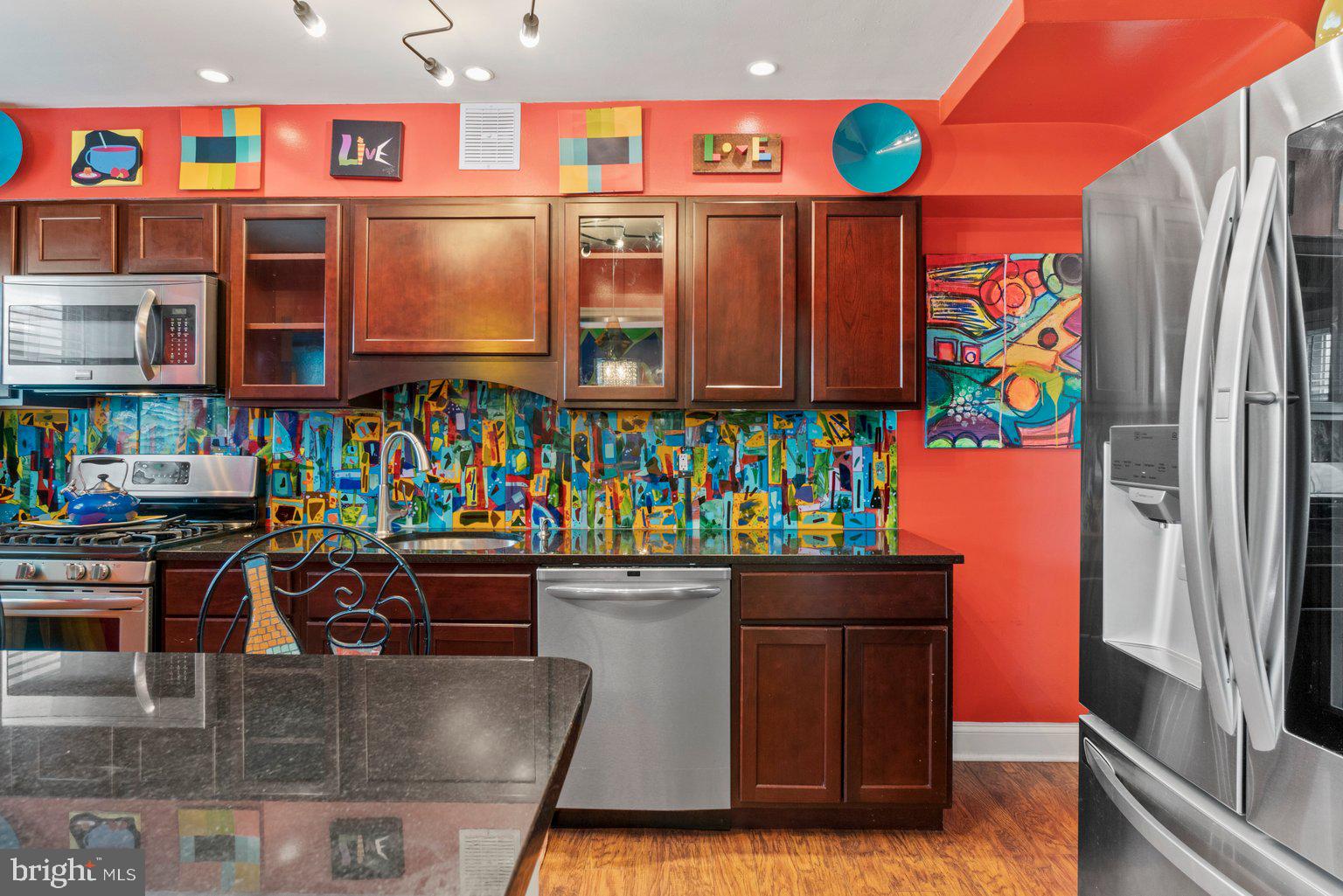 GLEN OAKS - Residential