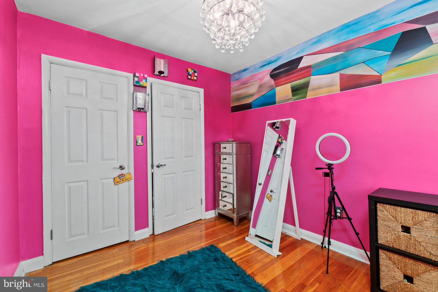 GLEN OAKS - Residential