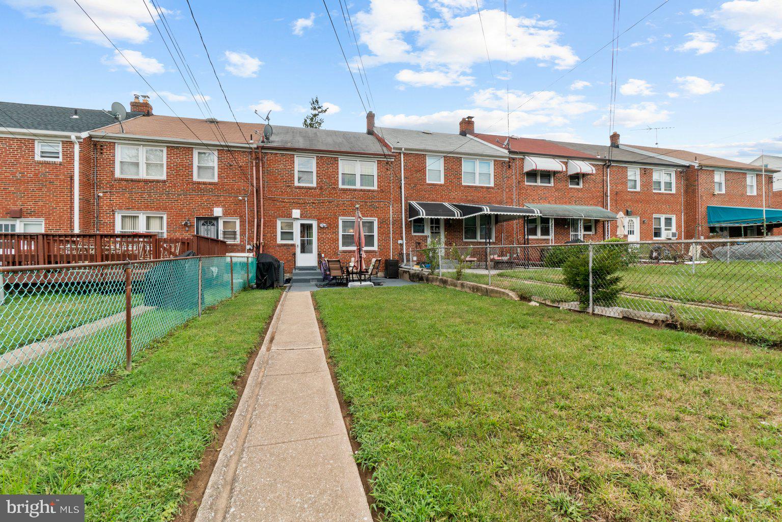 GLEN OAKS - Residential