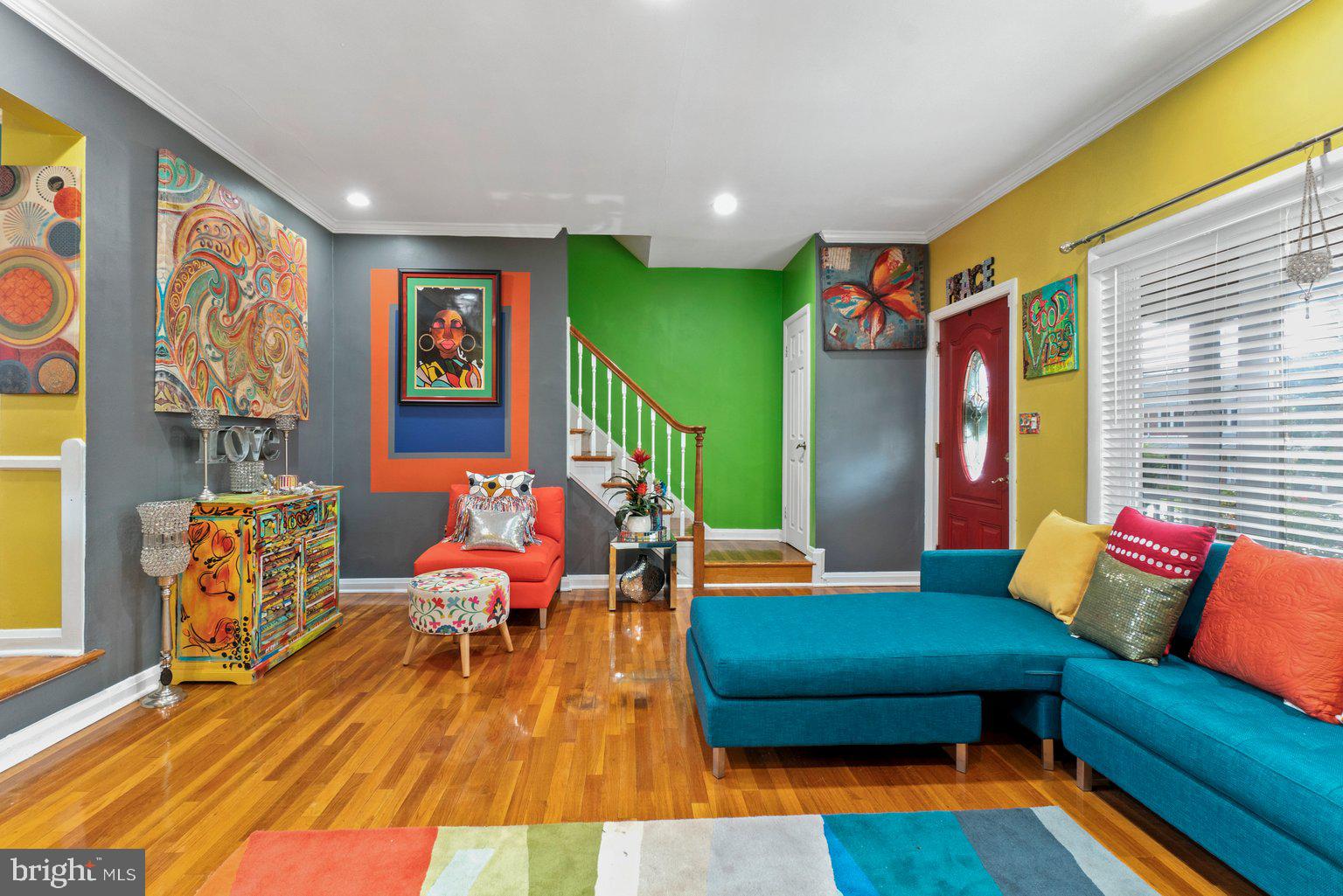 GLEN OAKS - Residential