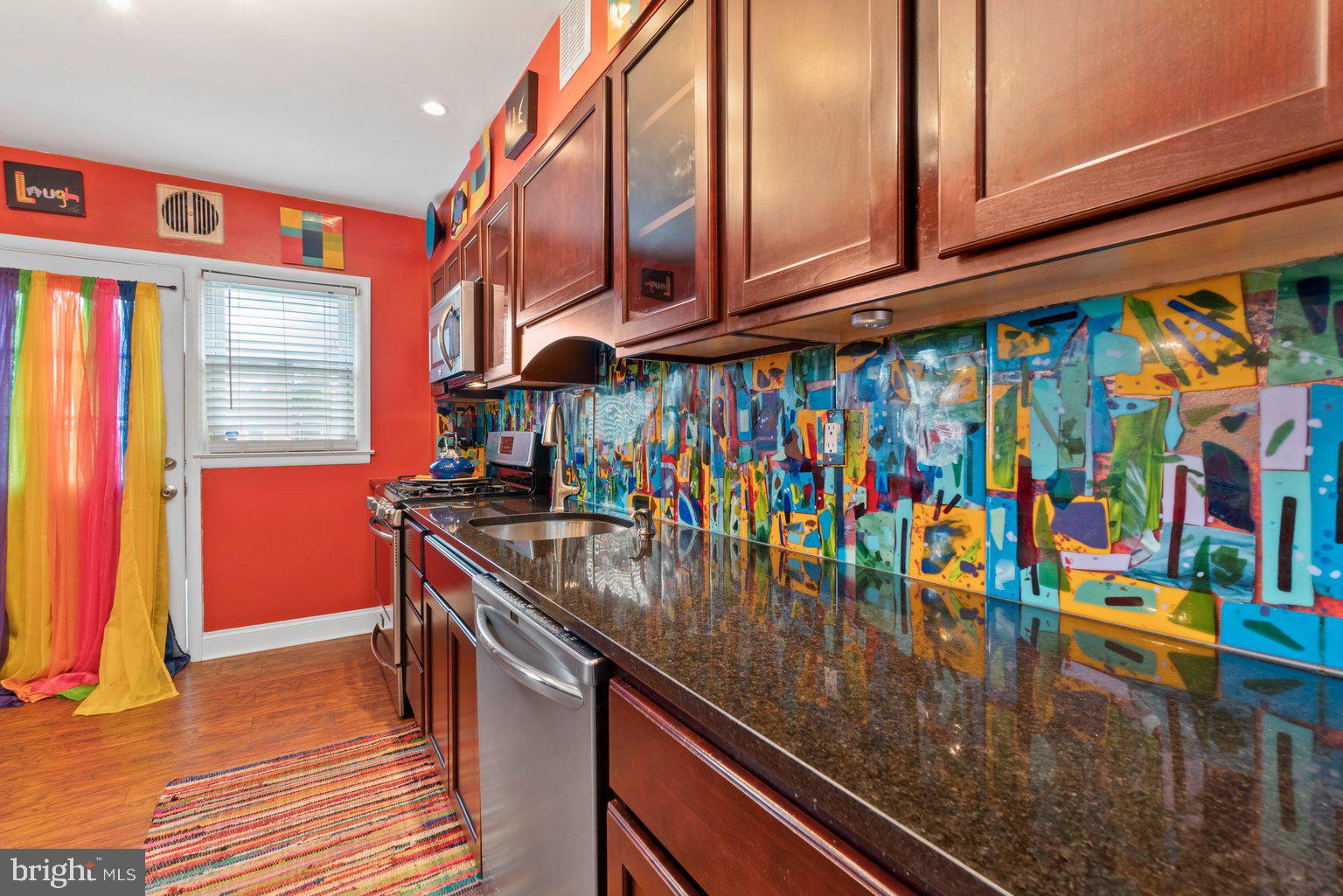 GLEN OAKS - Residential