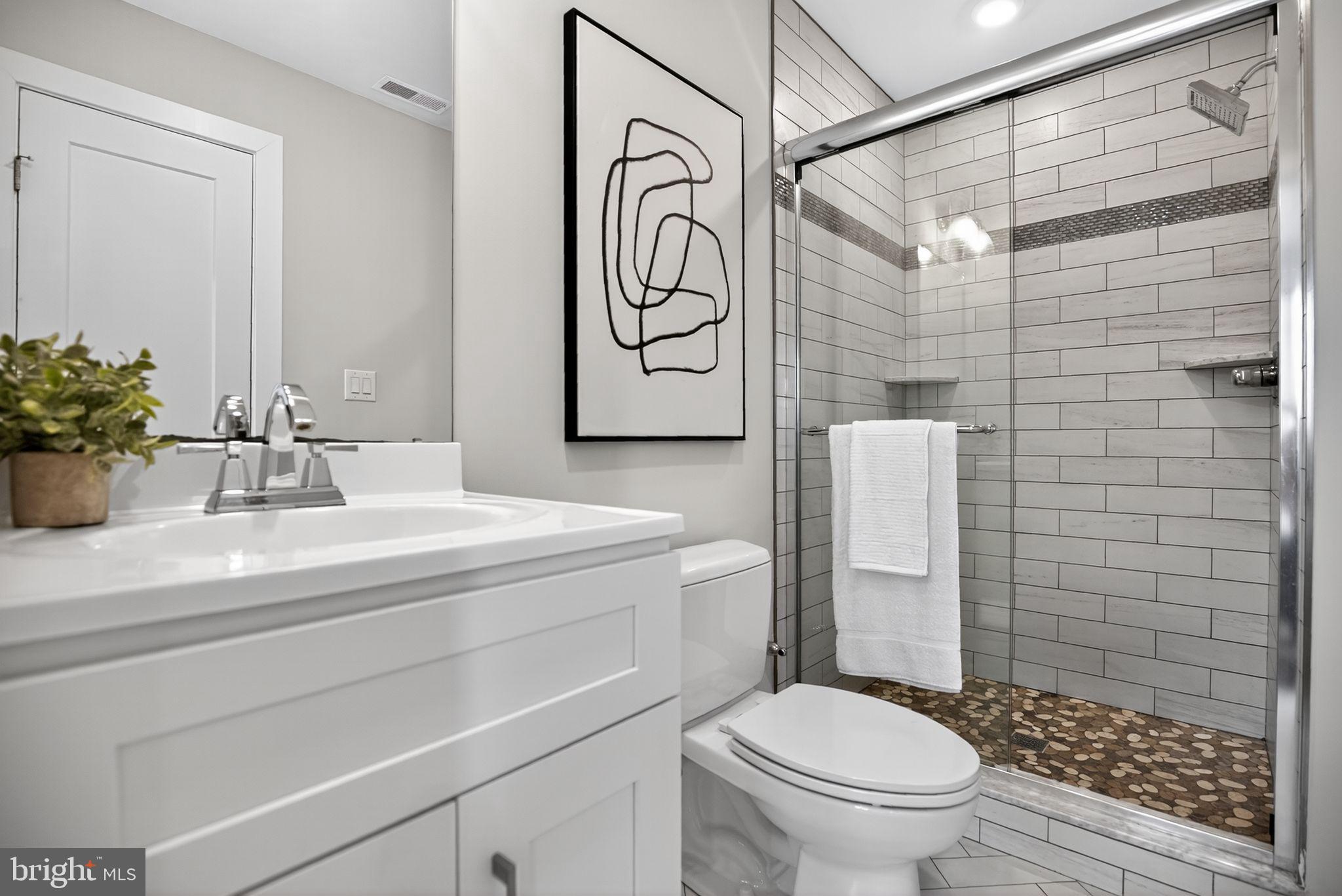 POINT BREEZE - Residential