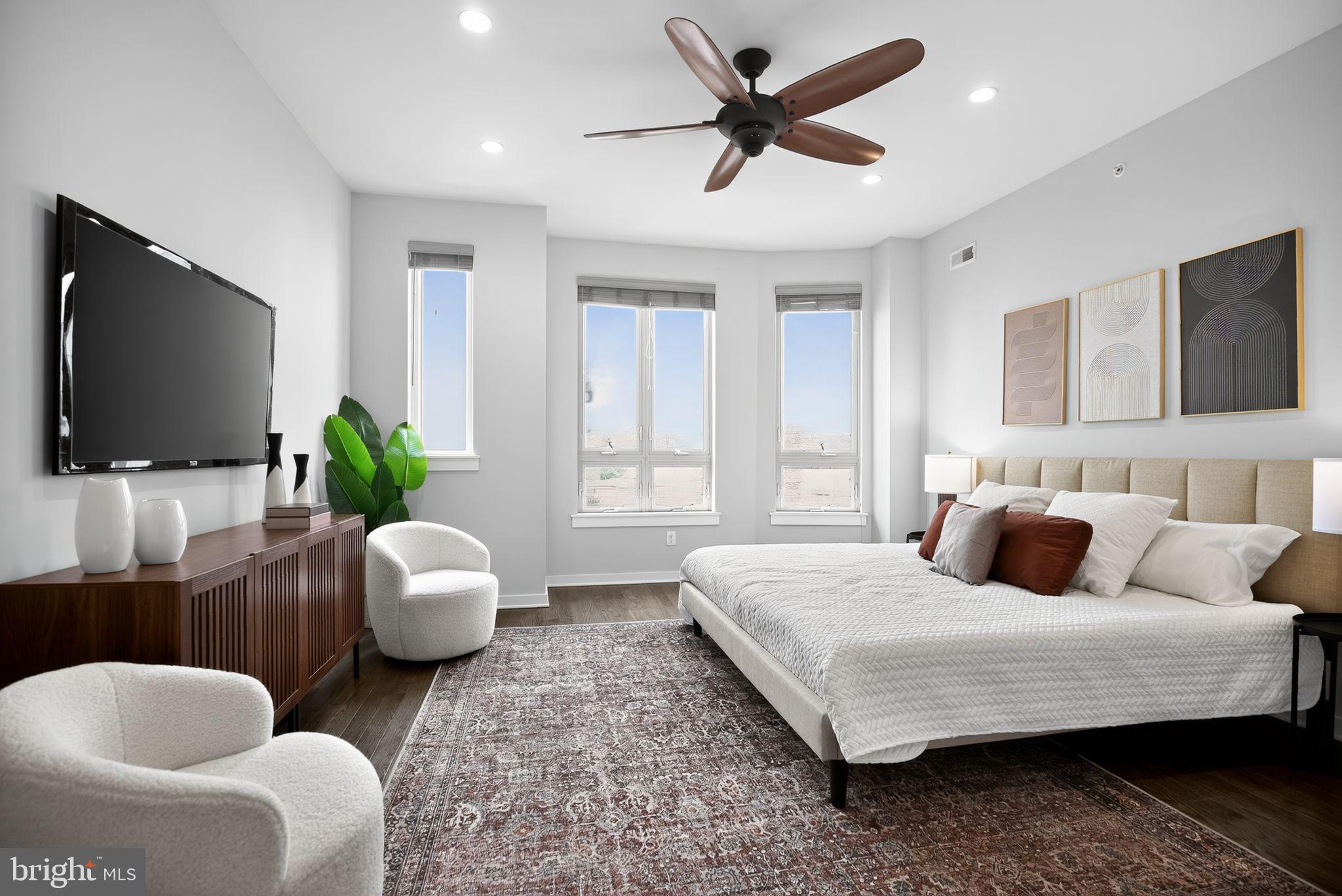 POINT BREEZE - Residential