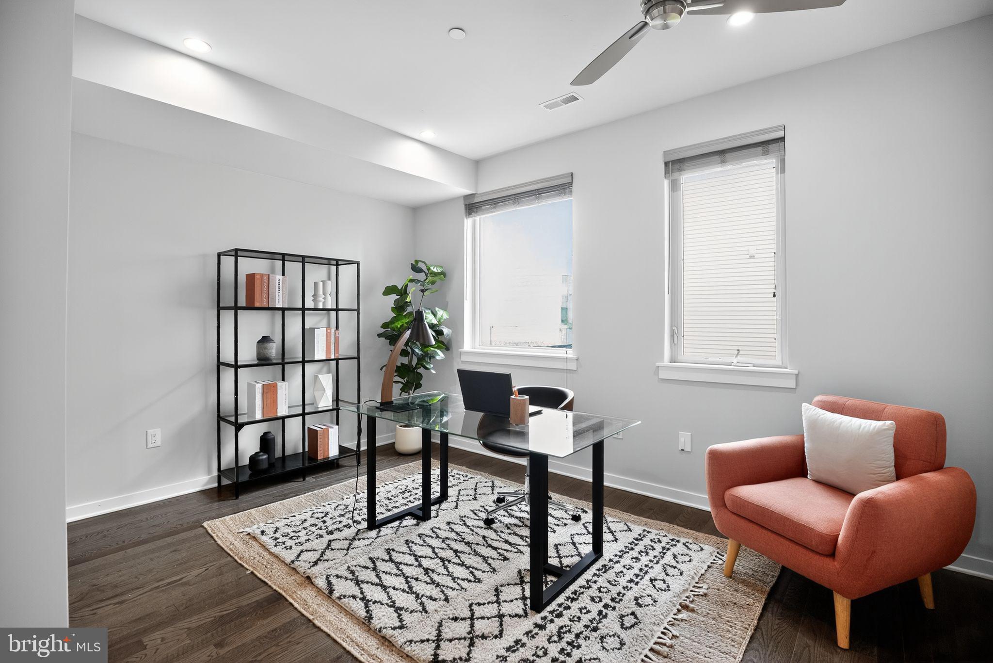 POINT BREEZE - Residential