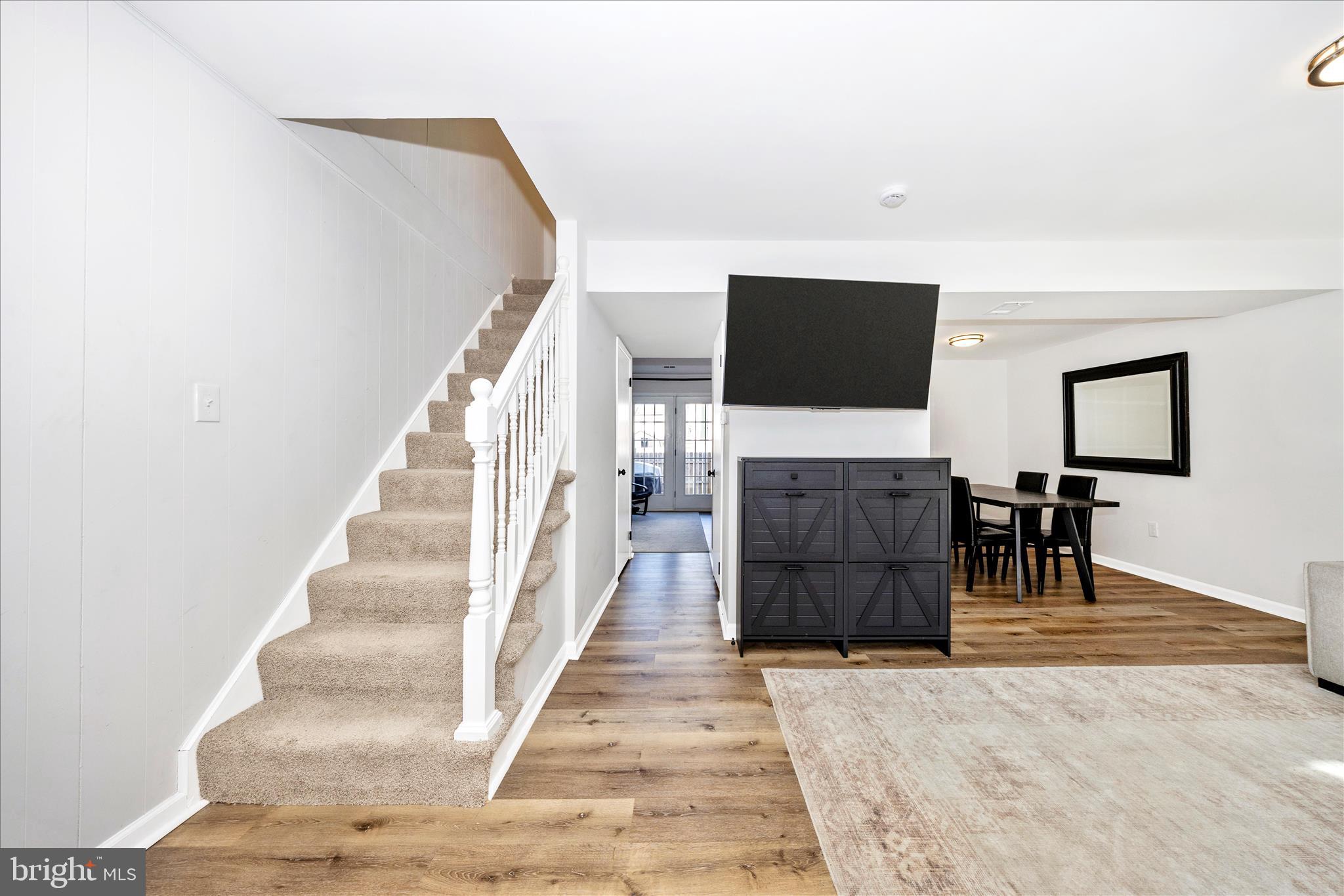 DISCOVERY - Residential
