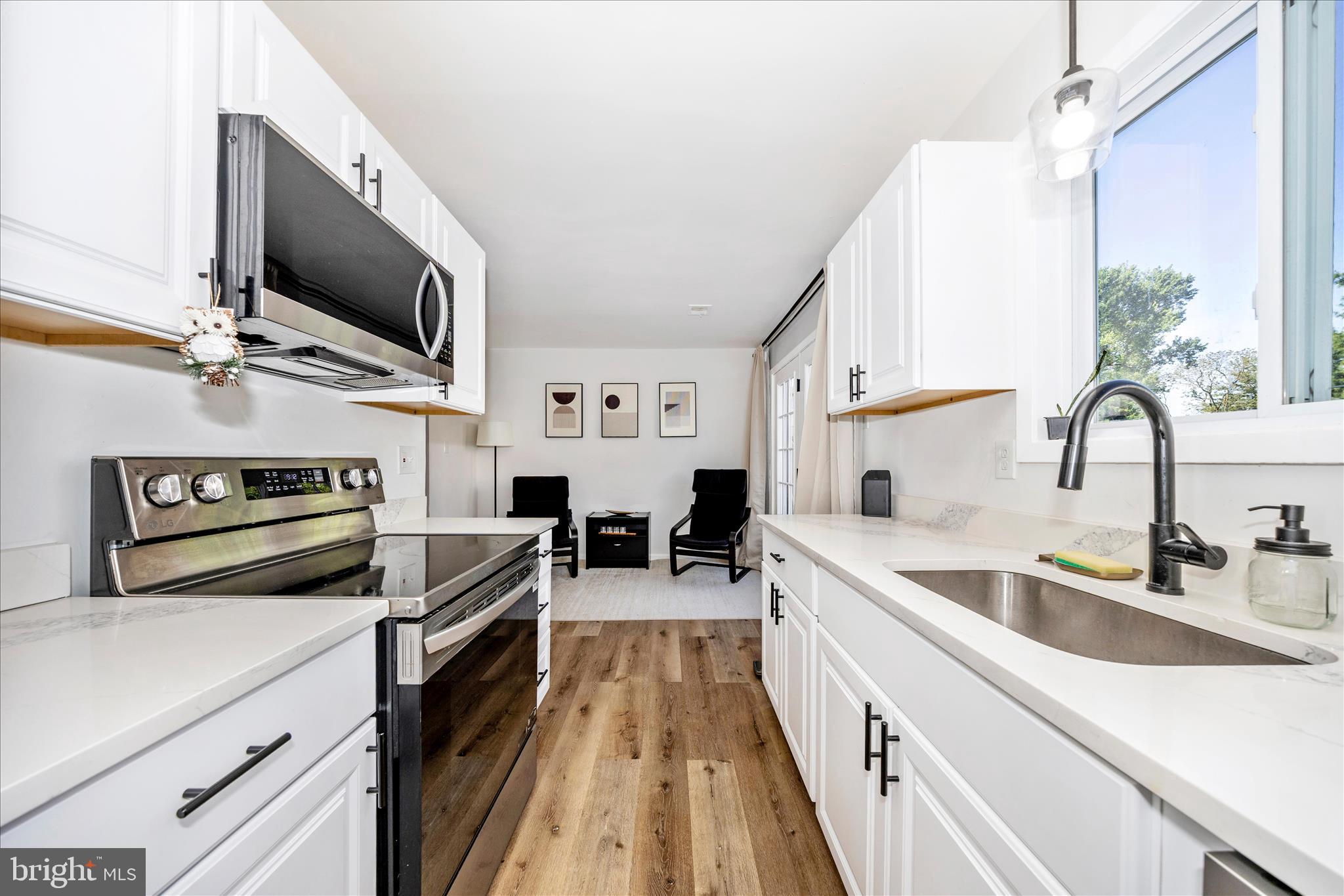 DISCOVERY - Residential