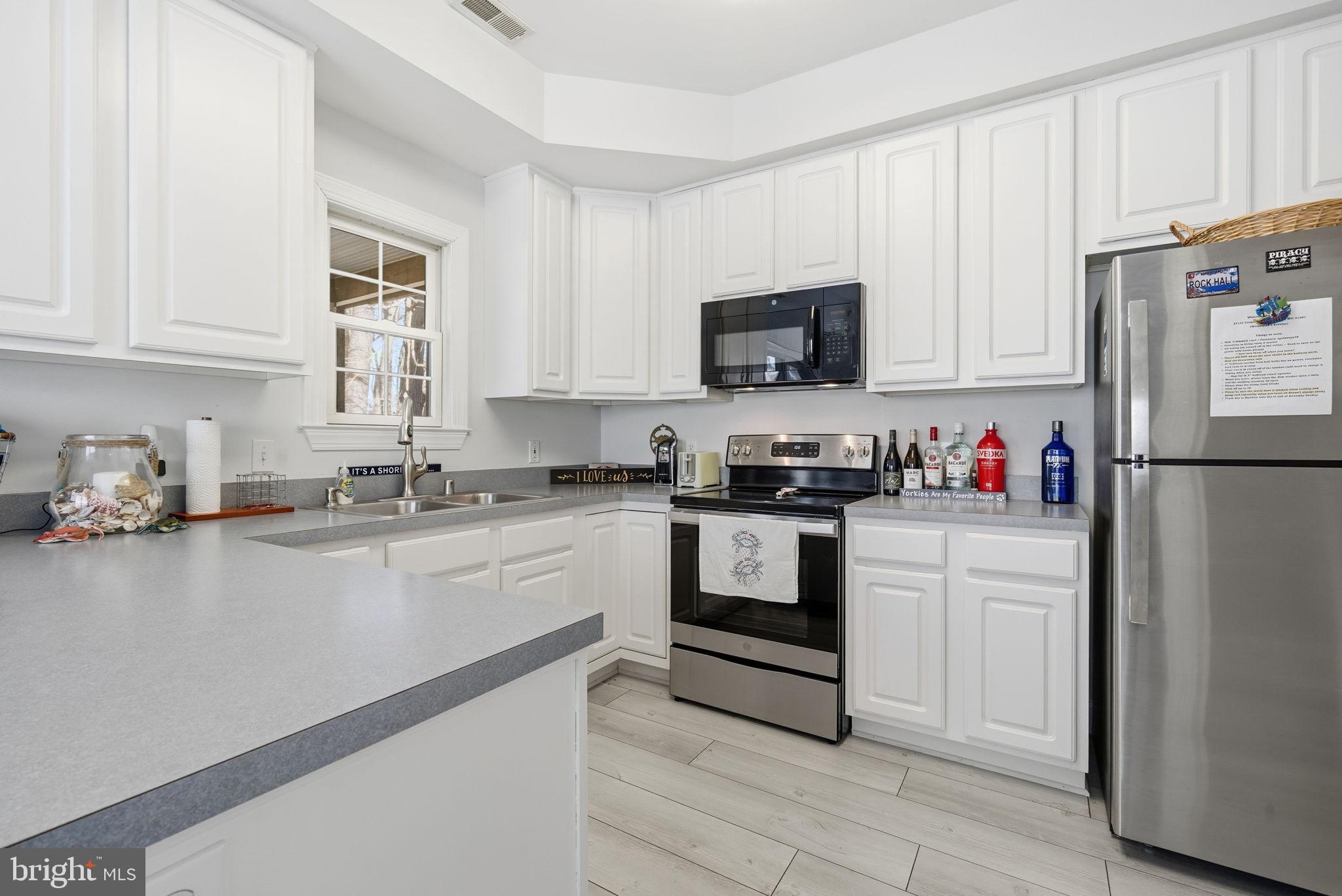 WATERMANS ESTATES - Residential