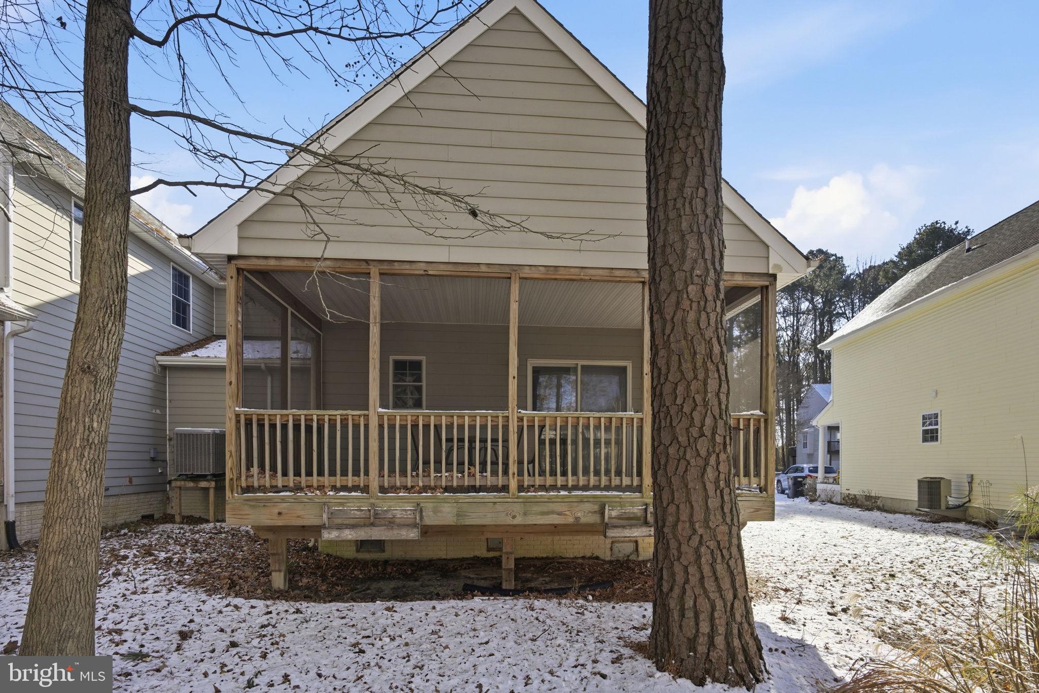 WATERMANS ESTATES - Residential