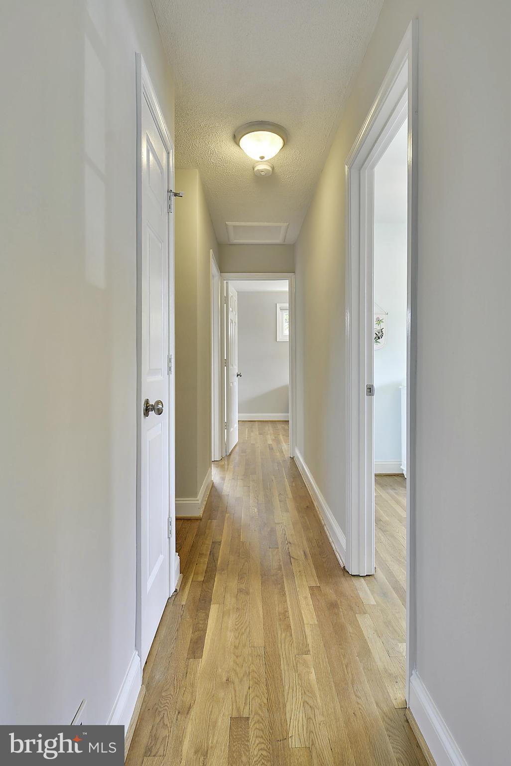 BRAD LEE HOMES - Residential