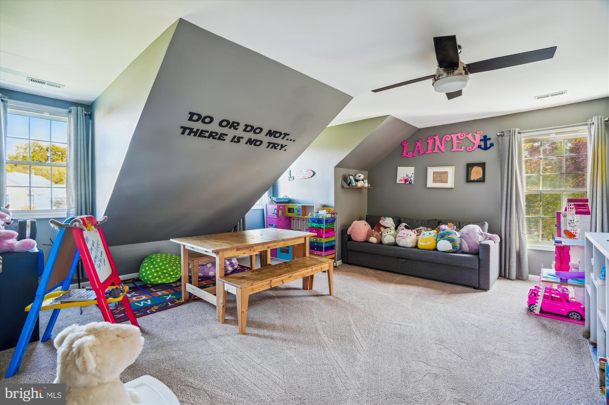 ASHLEIGH KNOLLS - Residential