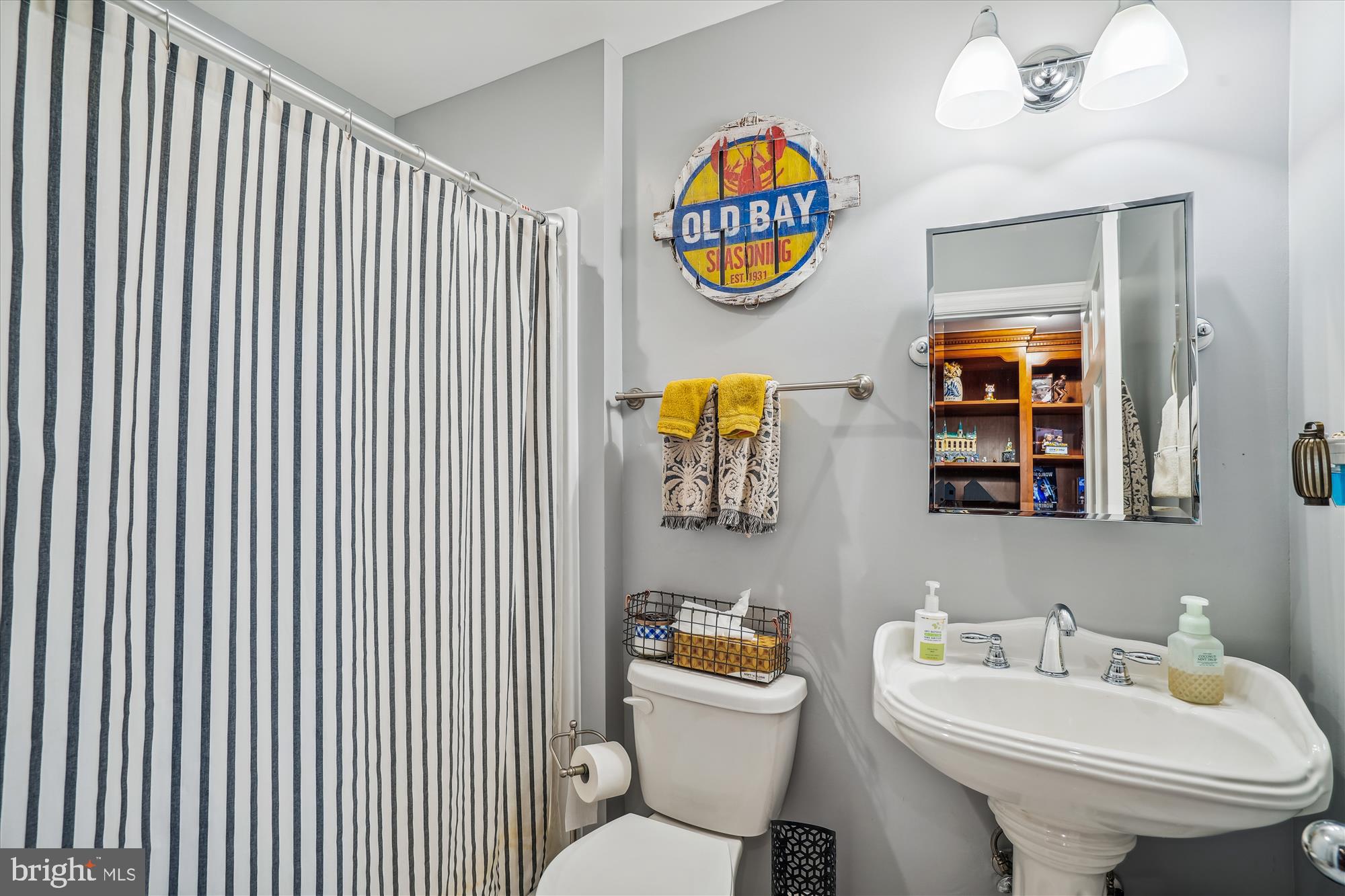 ASHLEIGH KNOLLS - Residential