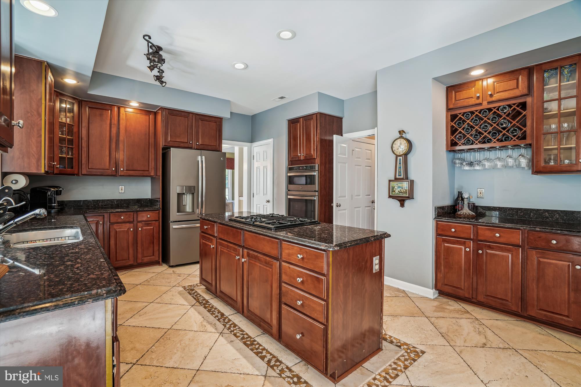 ASHLEIGH KNOLLS - Residential