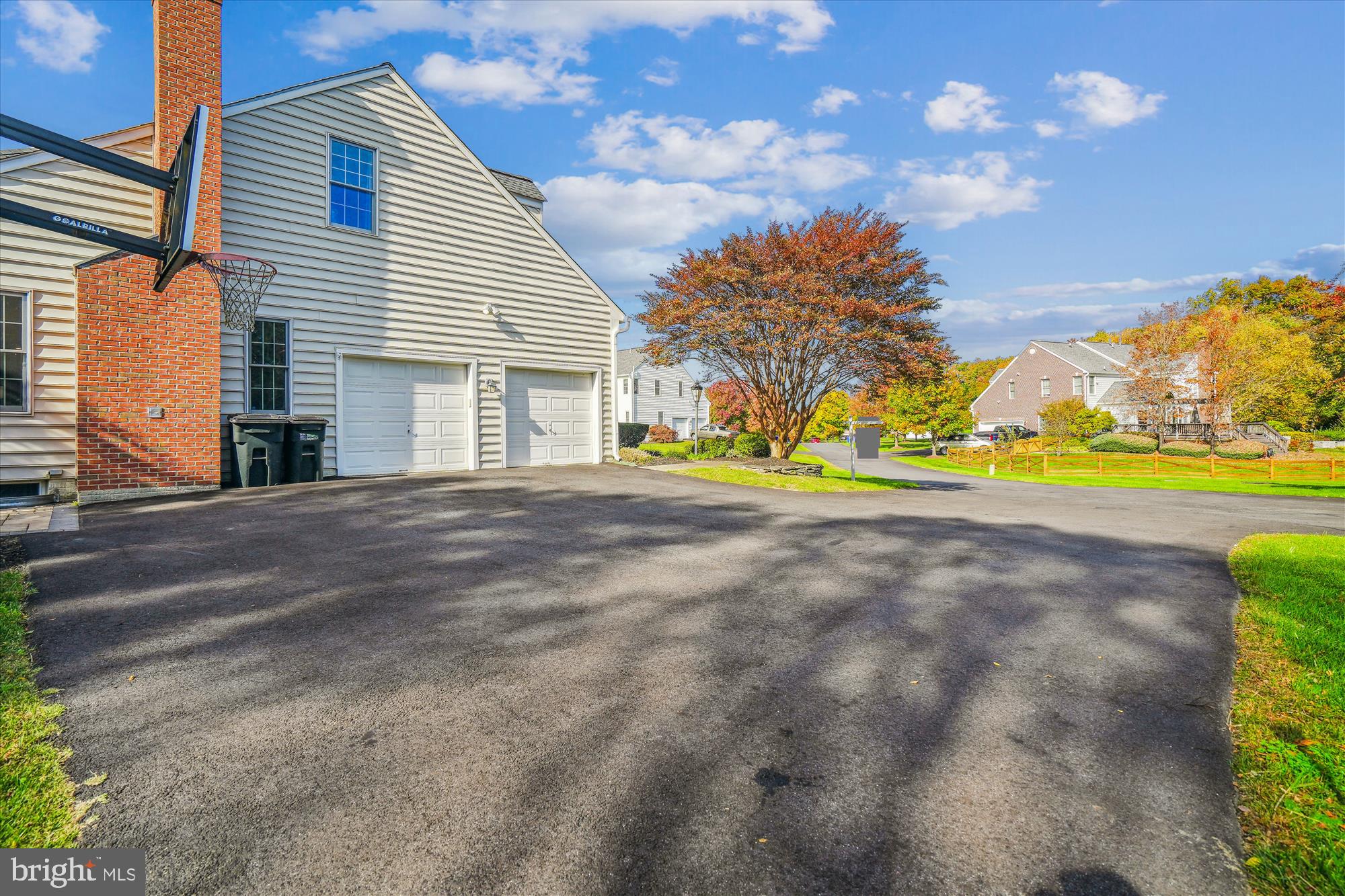 ASHLEIGH KNOLLS - Residential