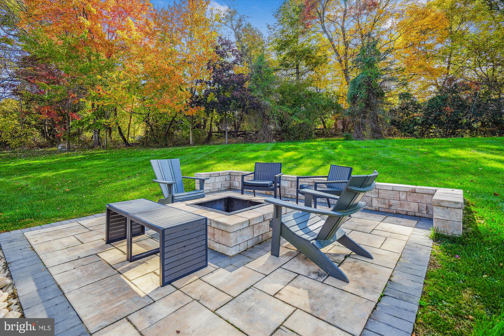 ASHLEIGH KNOLLS - Residential