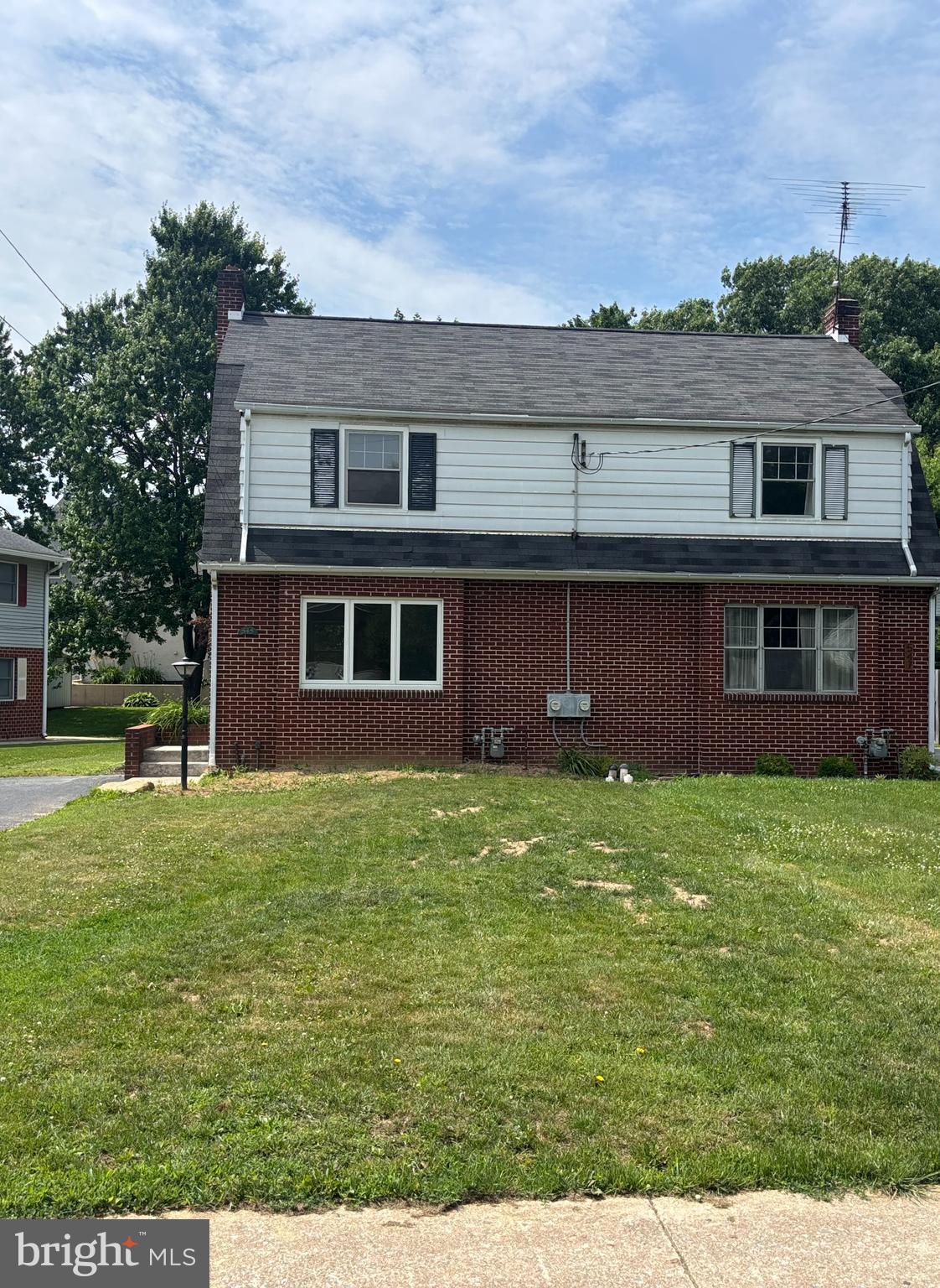 545 E HIGH STREET