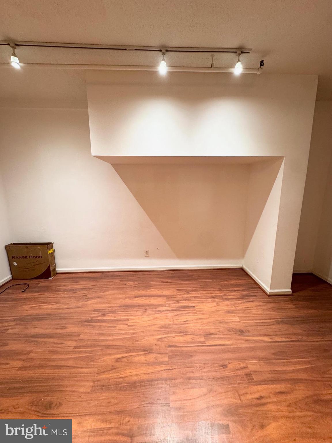 AVENUE OF THE ARTS - Residential