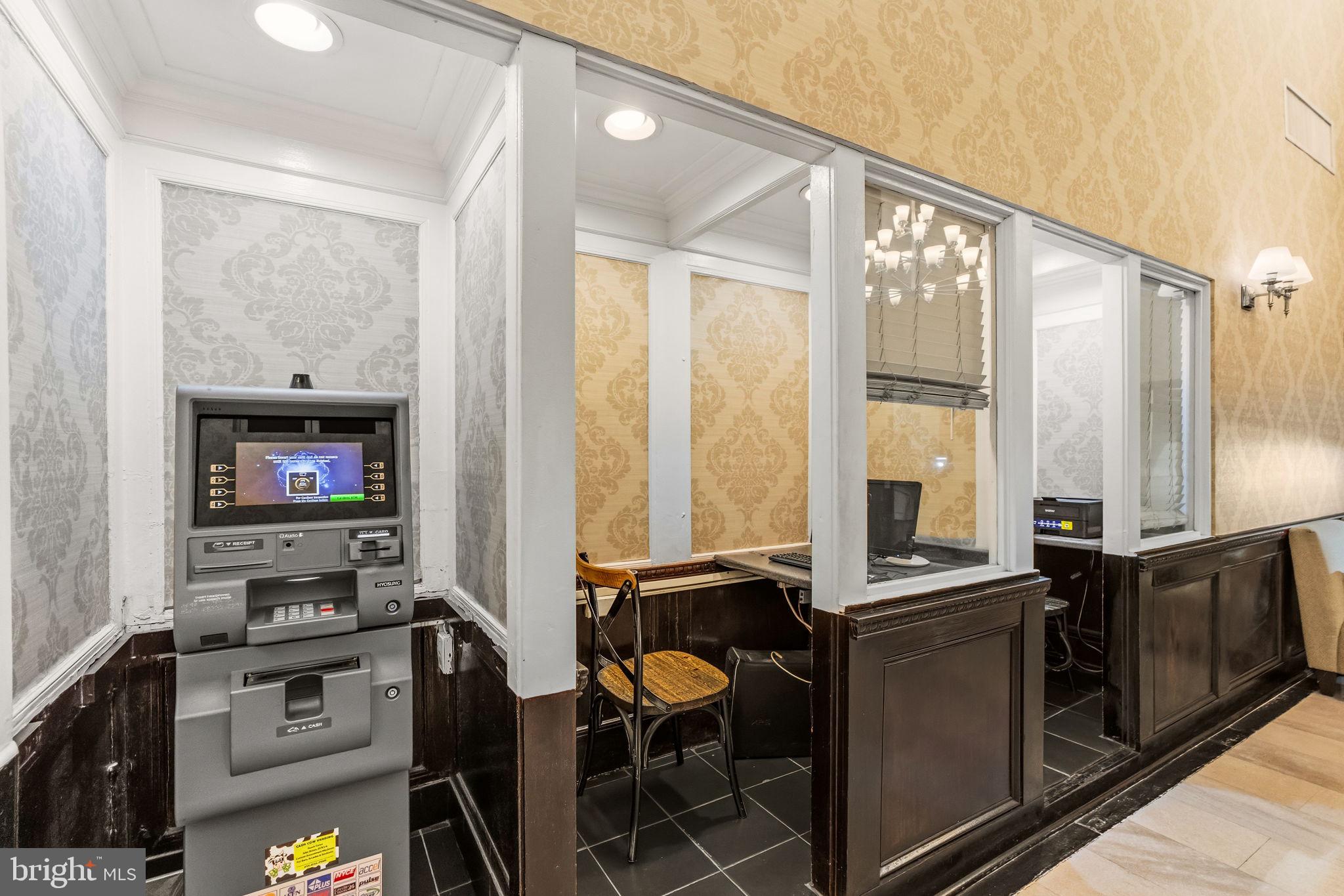 AVENUE OF THE ARTS - Residential