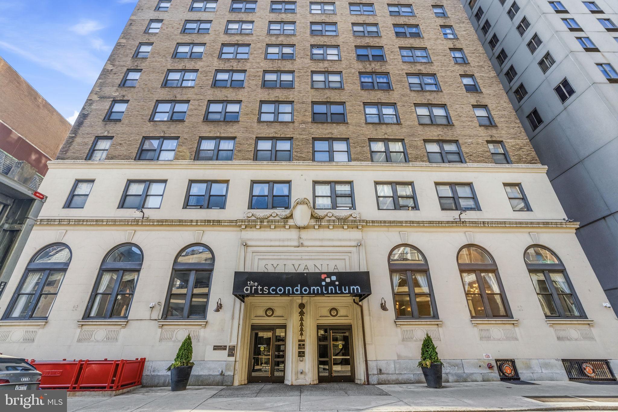 AVENUE OF THE ARTS - Residential