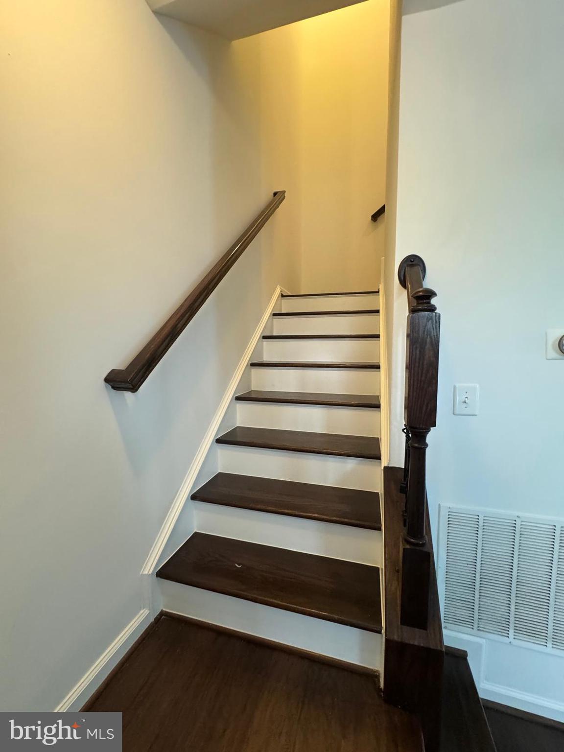 VILLAGE AT TOWN CENTER - Residential Lease