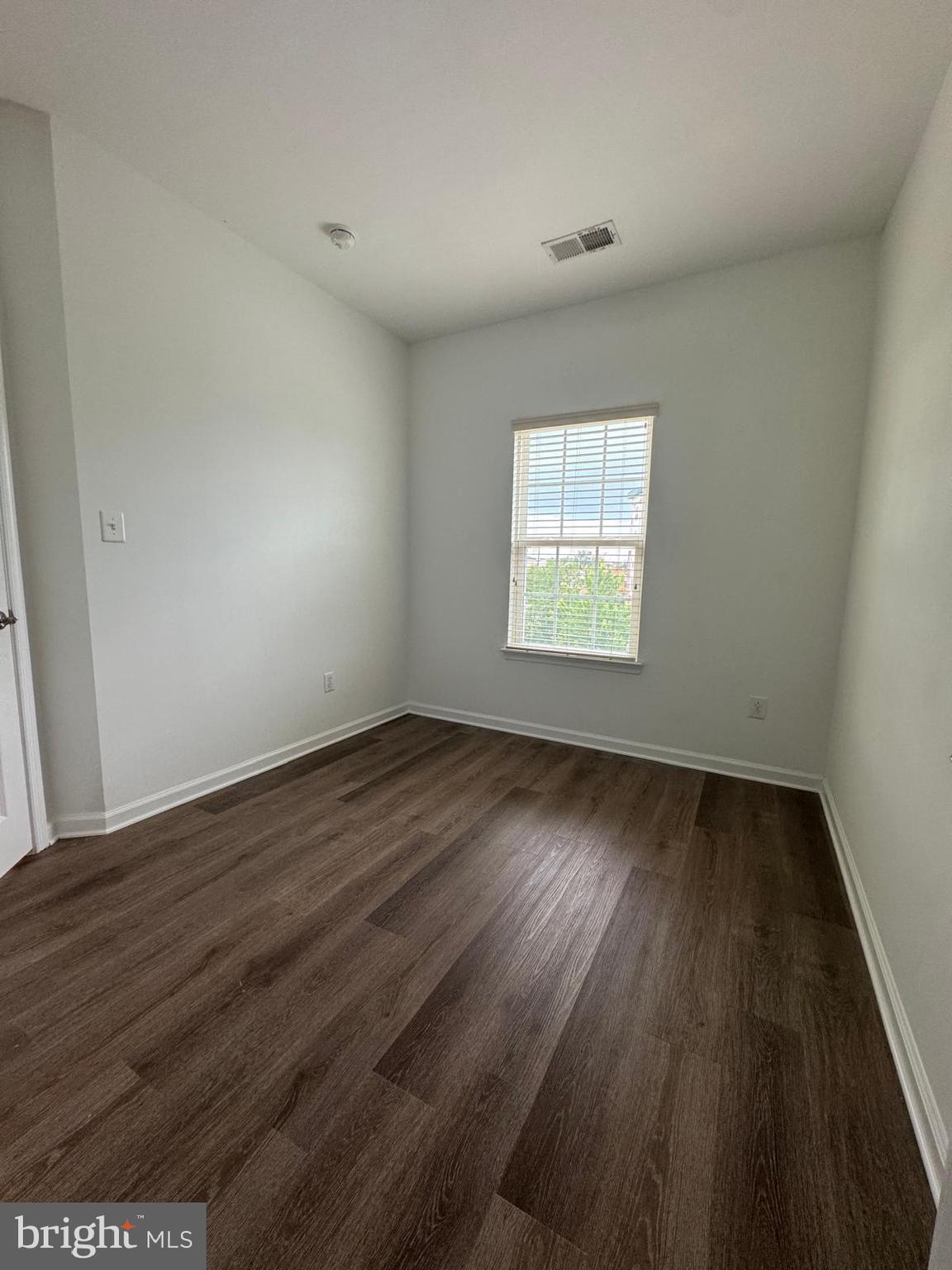 VILLAGE AT TOWN CENTER - Residential Lease