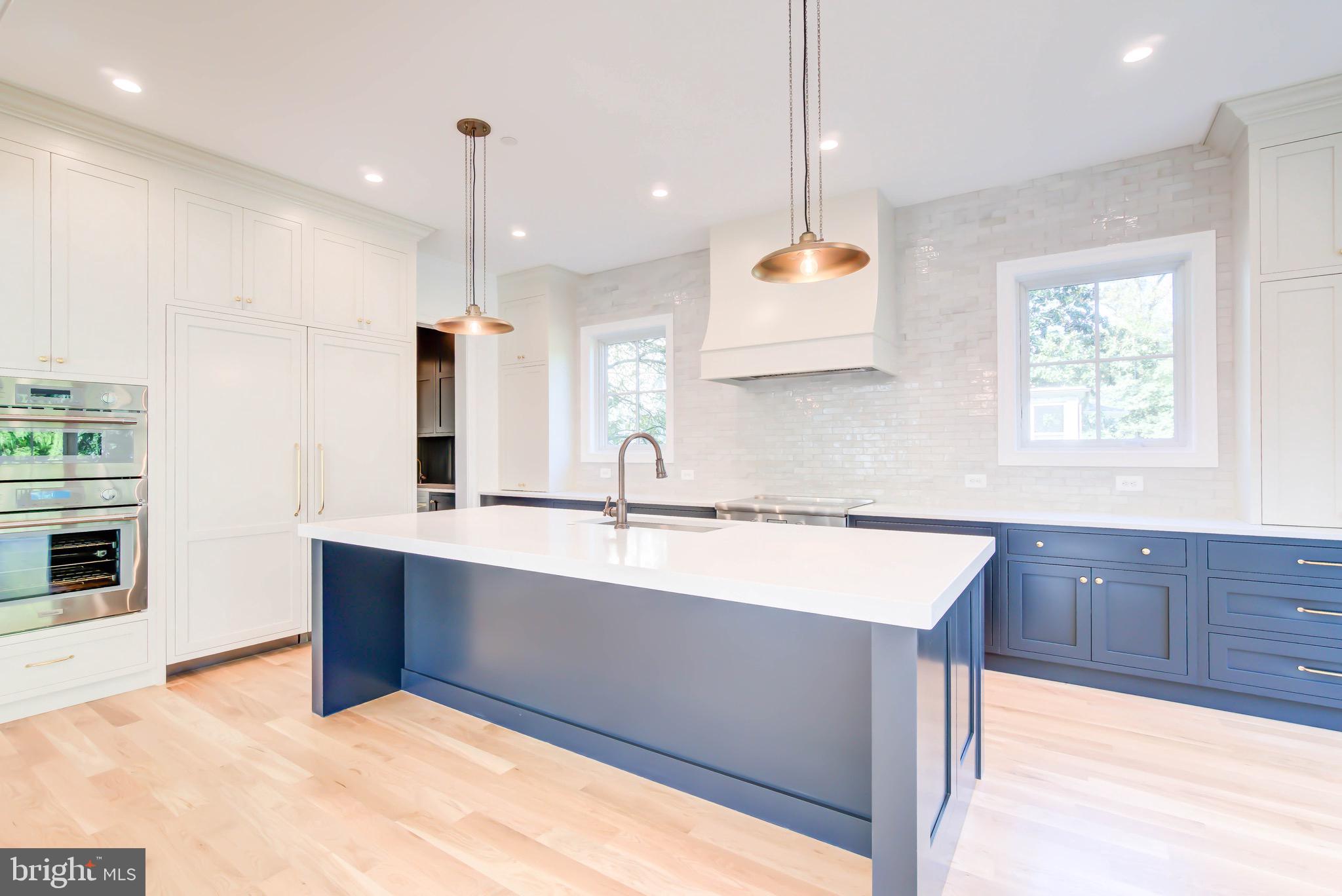SPRING VALLEY - Residential