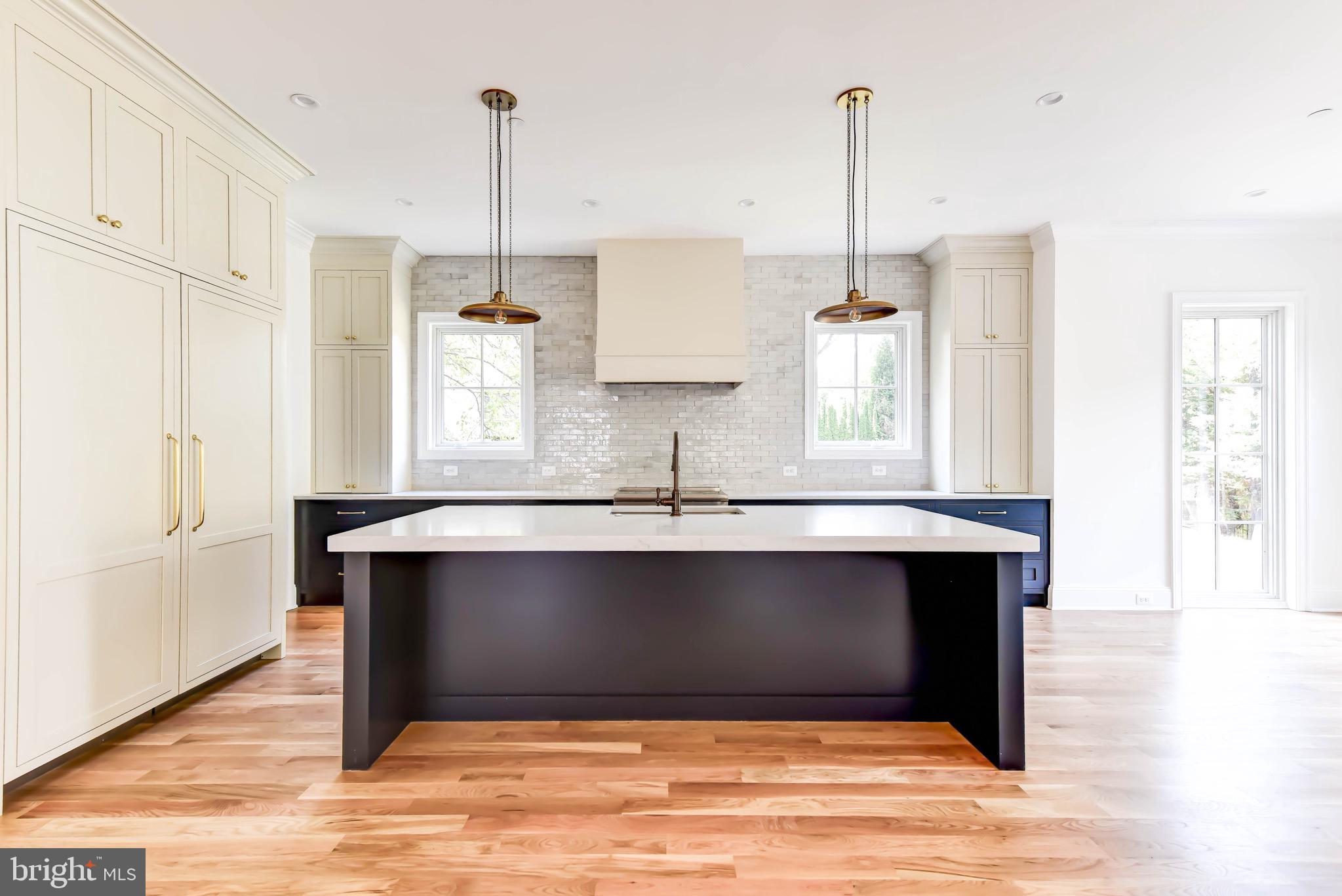 SPRING VALLEY - Residential