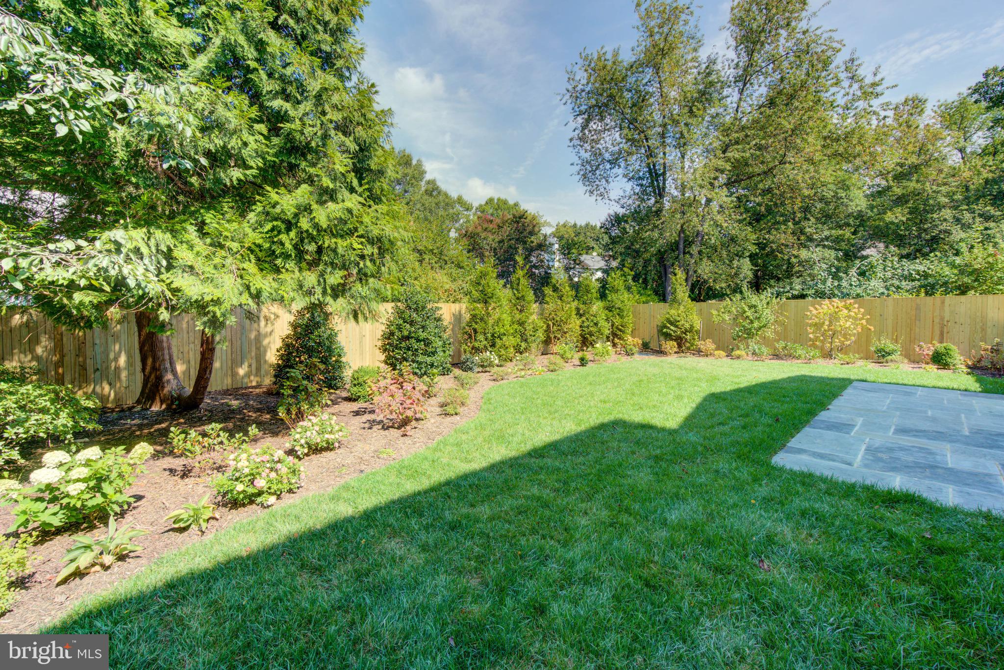 SPRING VALLEY - Residential