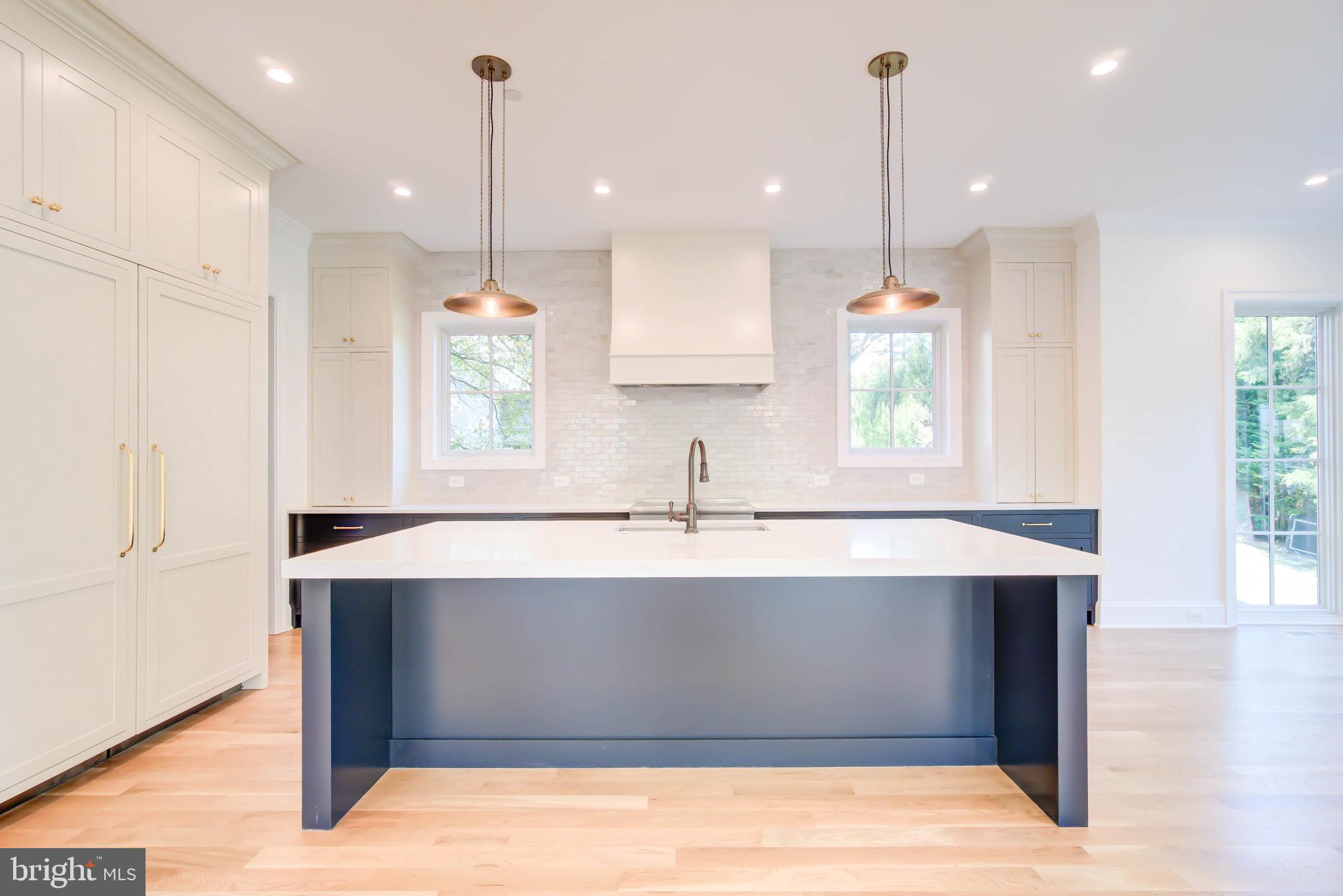 SPRING VALLEY - Residential