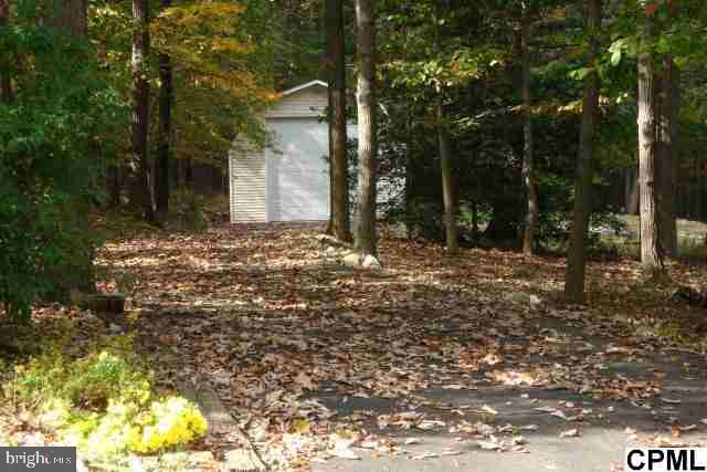 SERENITY AWAITS YOU AT THIS 1.6 ACRE LOT ON CUL-DE-SAC IN PEACEFUL WHITE ROCK ACRES. 36' x 20' GARAGE ON PROPERTY. CUMBERLAND VALLEY SCHOOL DISTRICT. ELECTRIC, PHONE CABLE, PUBLIC WATER & SEWER. BRING YOUR BUILDER TO THIS RELAXING COUNTRY SETTING!