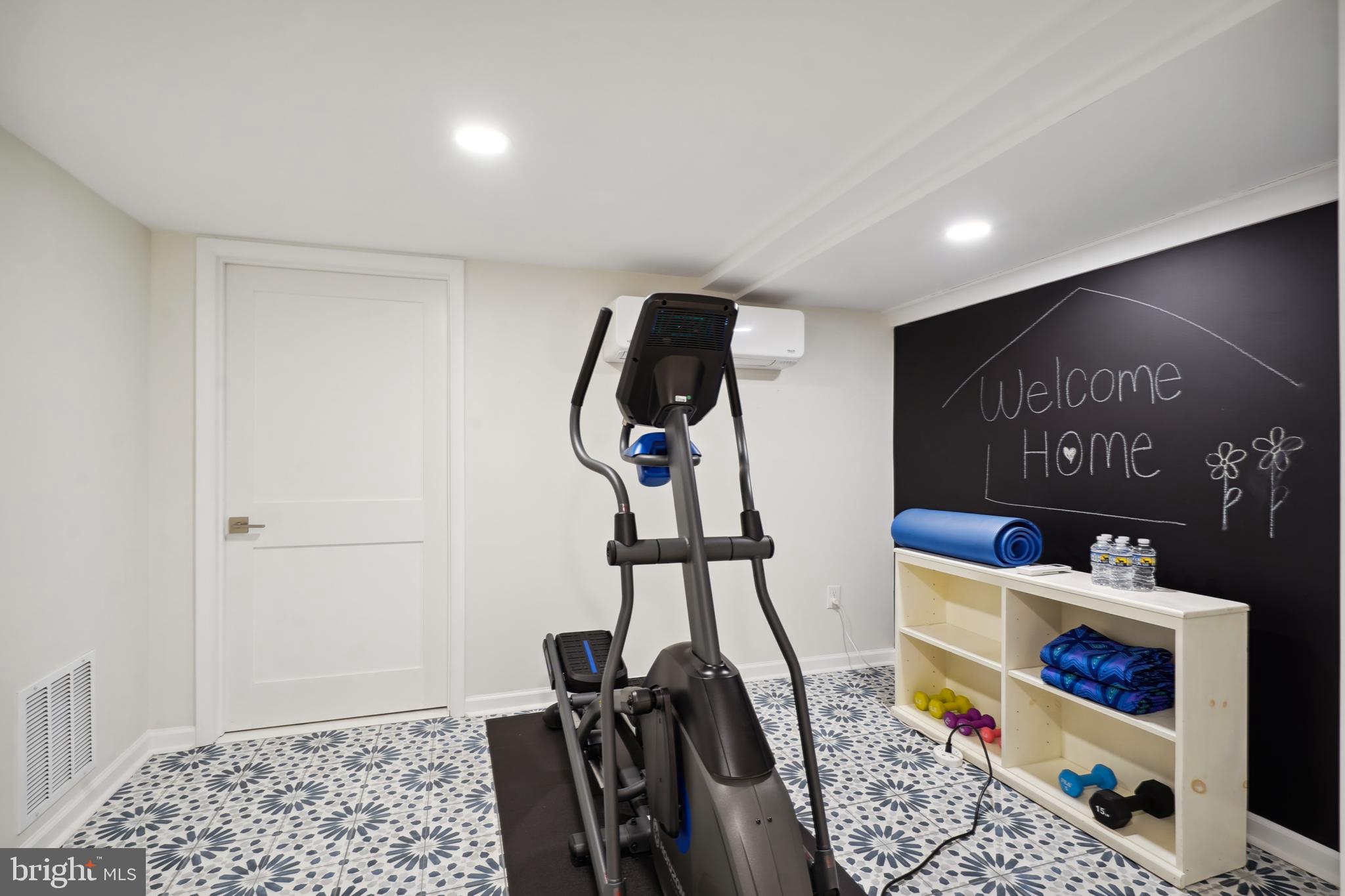 GLEN ECHO HEIGHTS - Residential