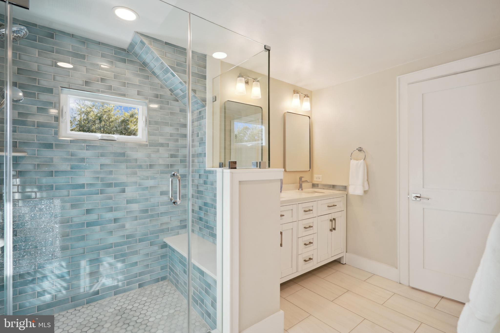 GLEN ECHO HEIGHTS - Residential