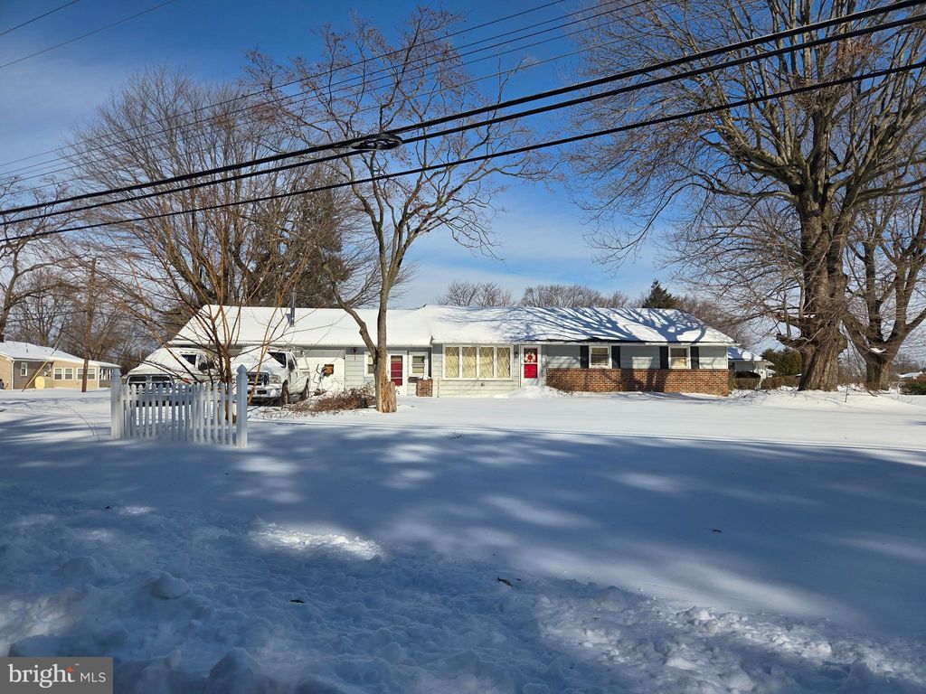 Photo of 505 Orchard Avenue, WARMINSTER, PA 18974 (MLS # PABU2113230)