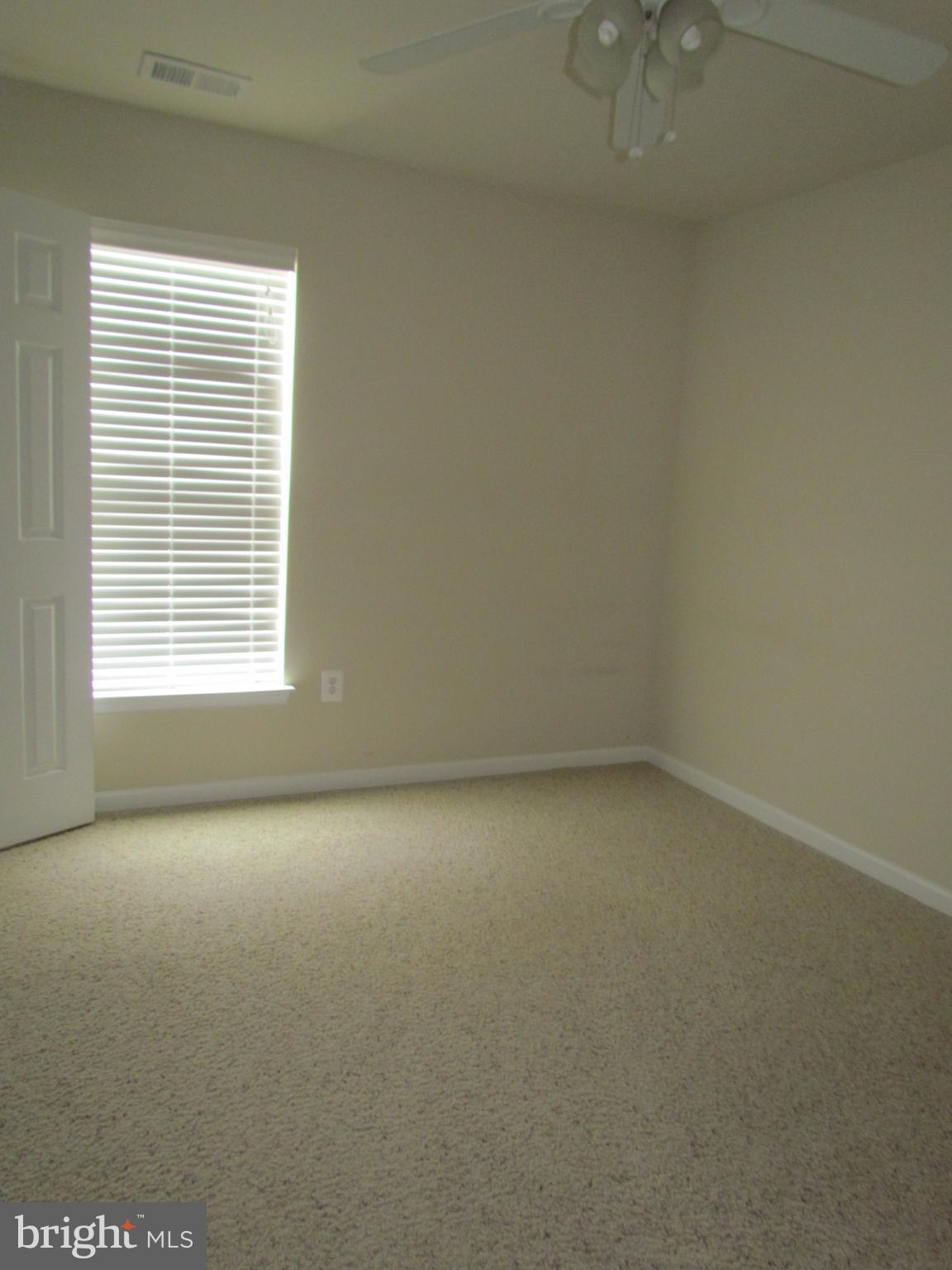 WESTBURY PUB - Residential