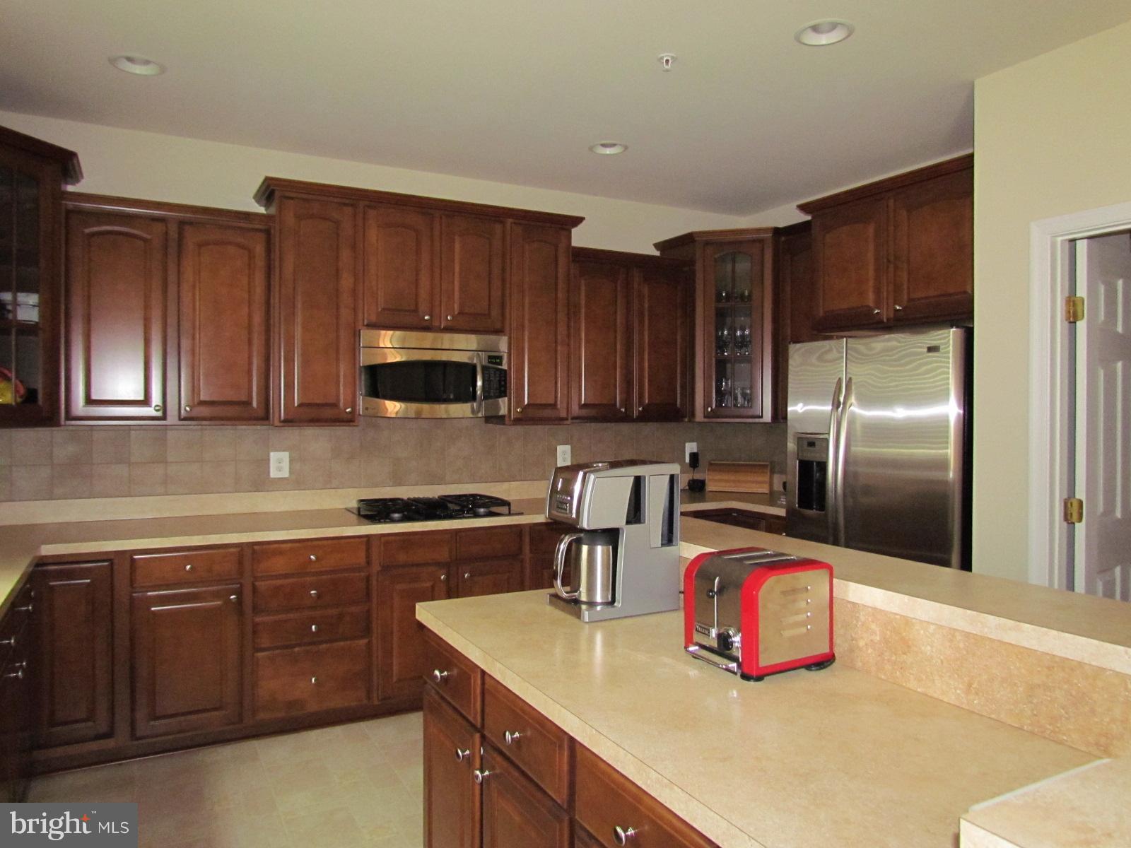 WESTBURY PUB - Residential