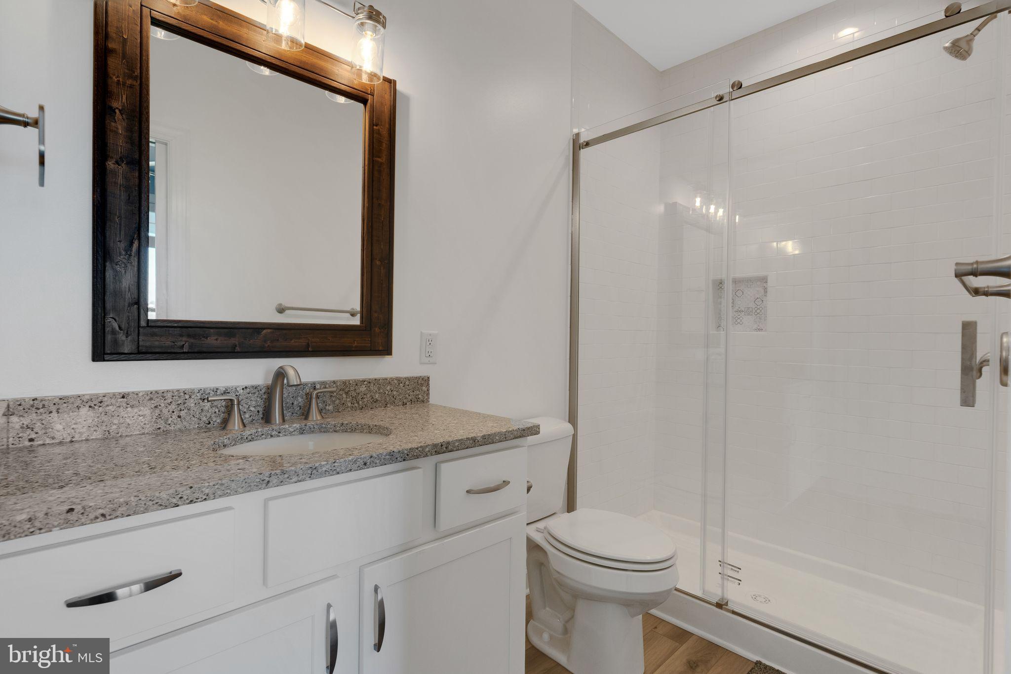 APPLE BANKS SOUTH - Residential