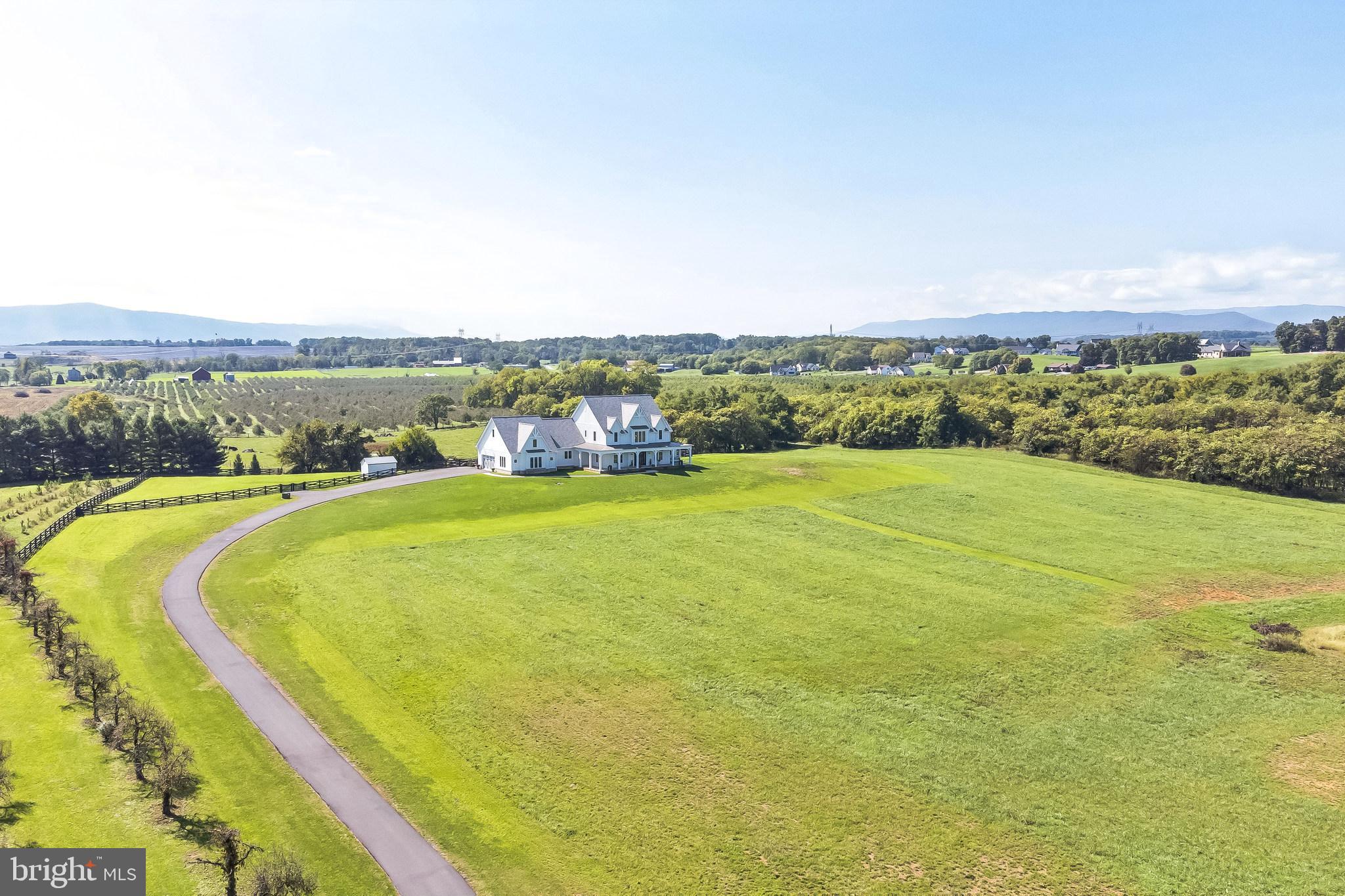 APPLE BANKS SOUTH - Residential