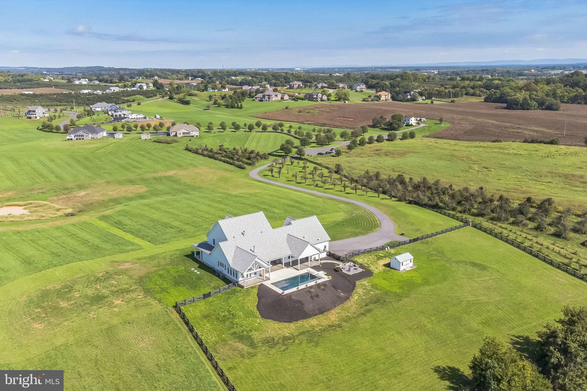 APPLE BANKS SOUTH - Residential