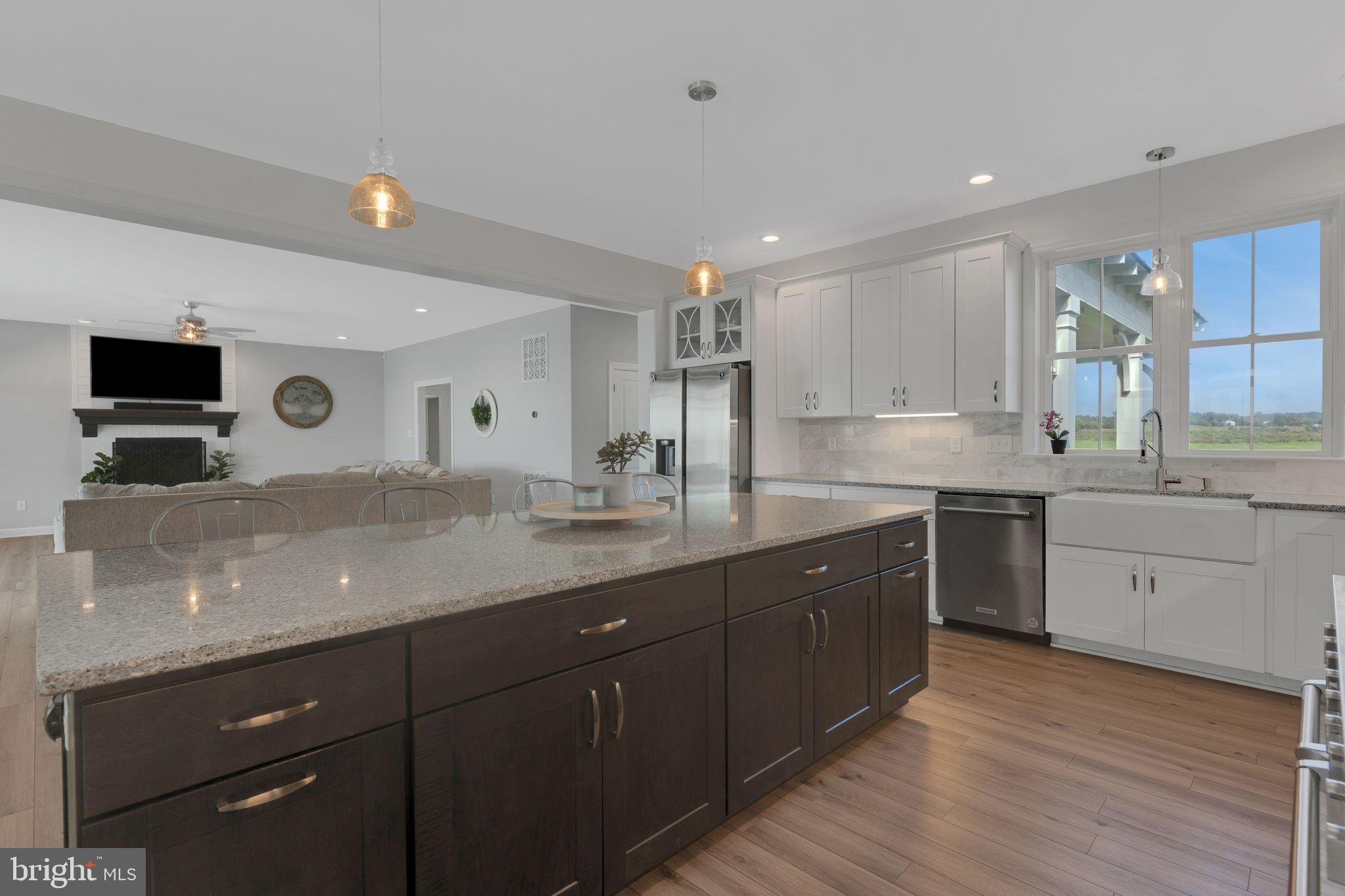 APPLE BANKS SOUTH - Residential