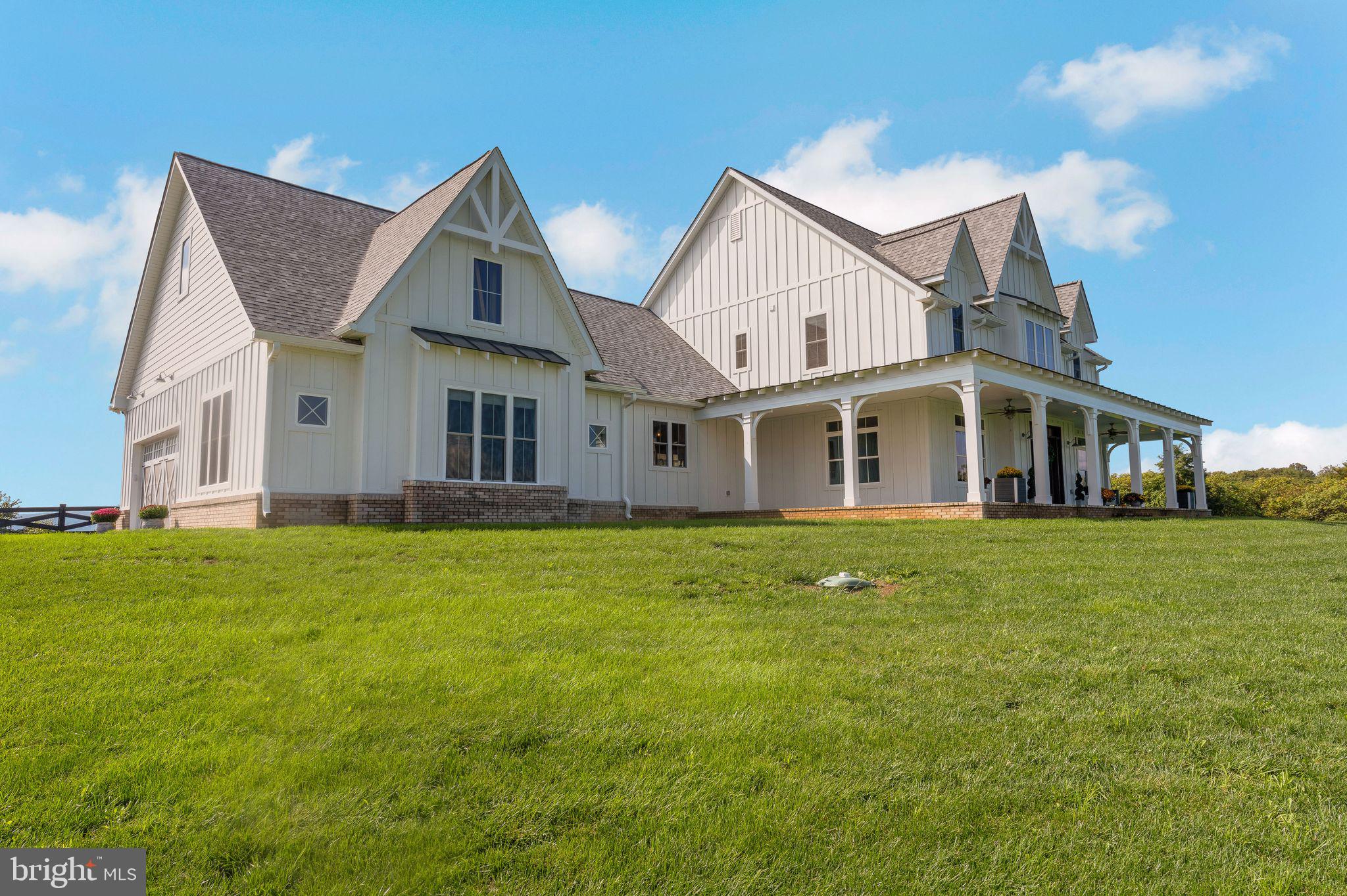 APPLE BANKS SOUTH - Residential