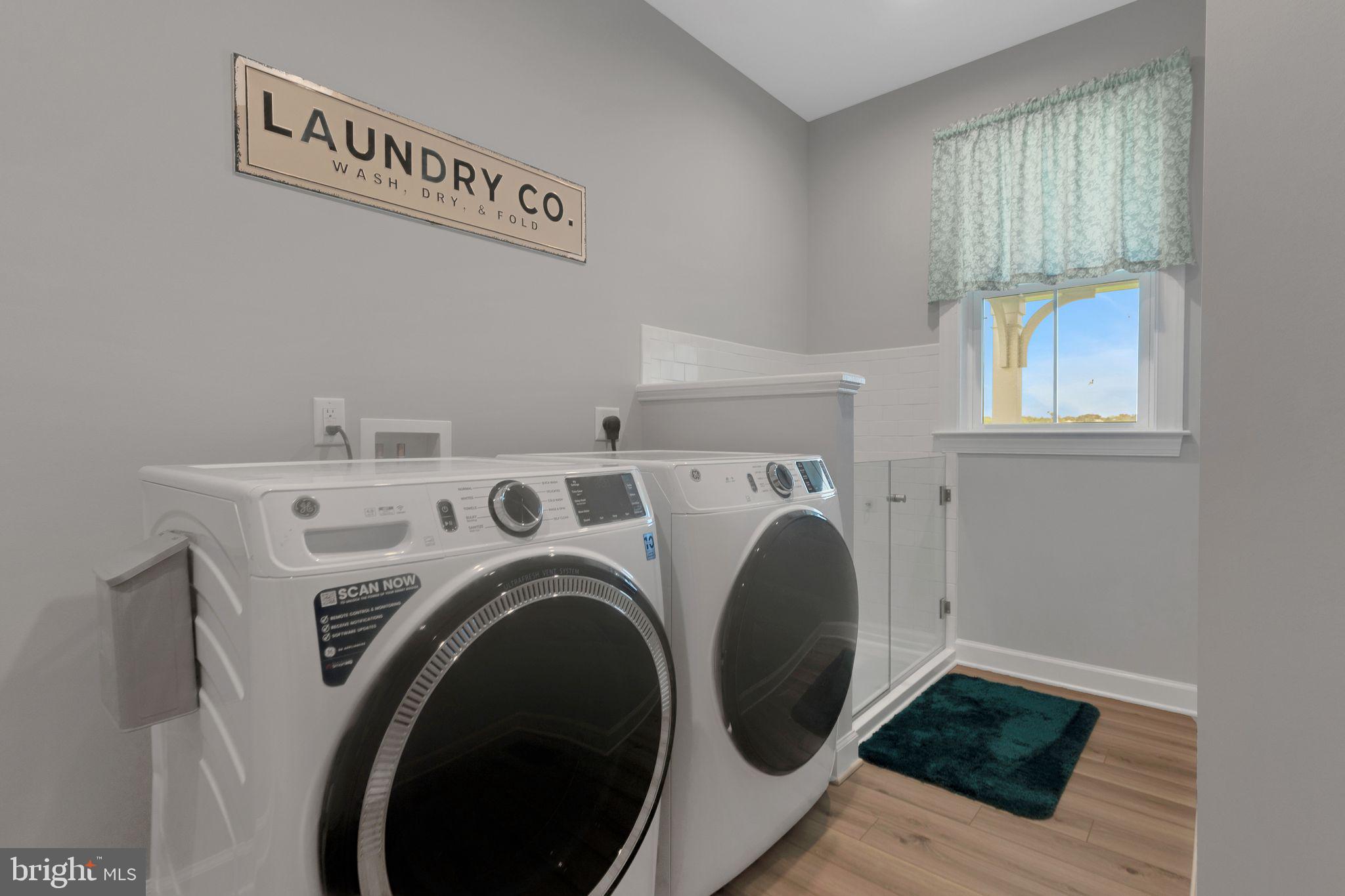 APPLE BANKS SOUTH - Residential