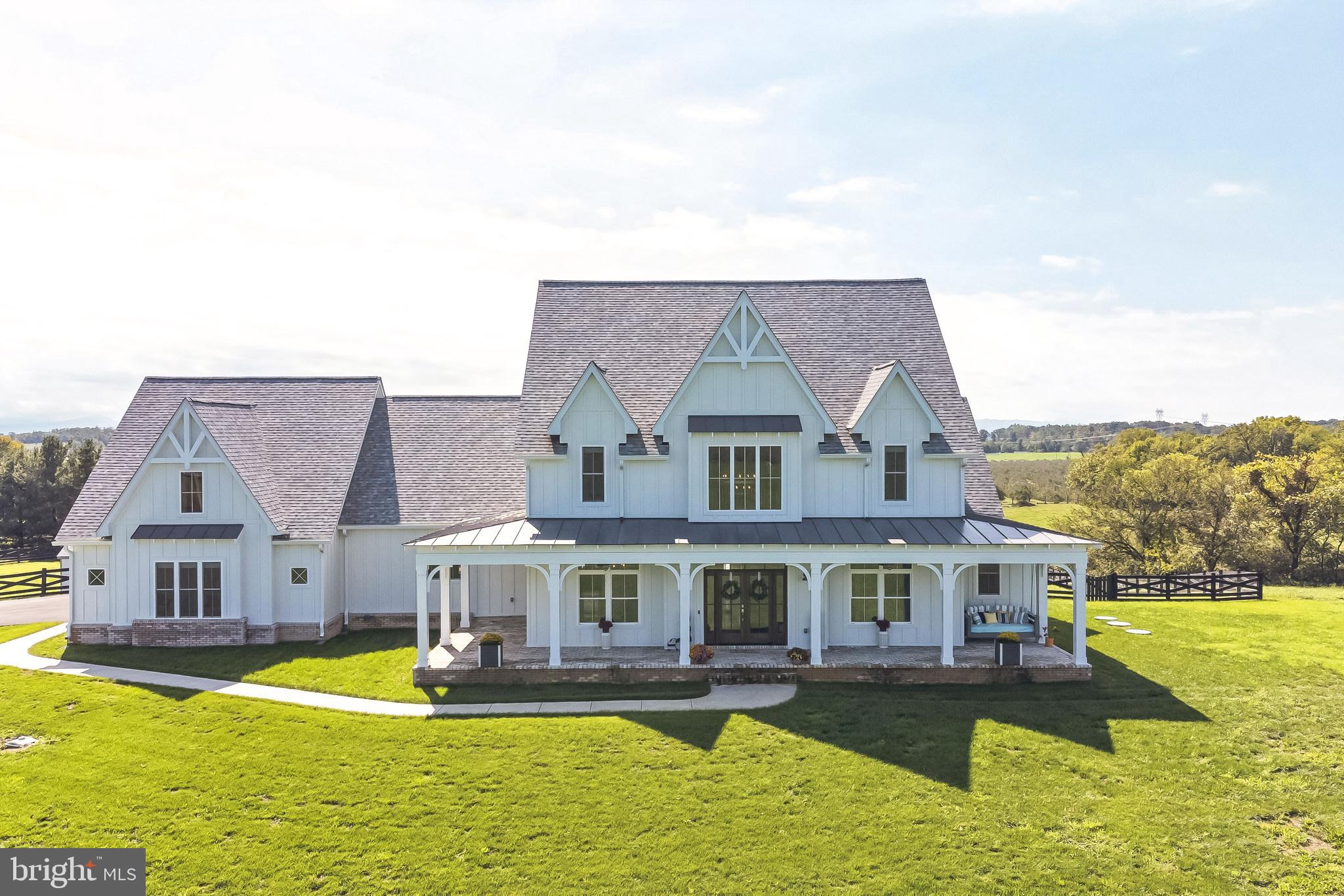 APPLE BANKS SOUTH - Residential