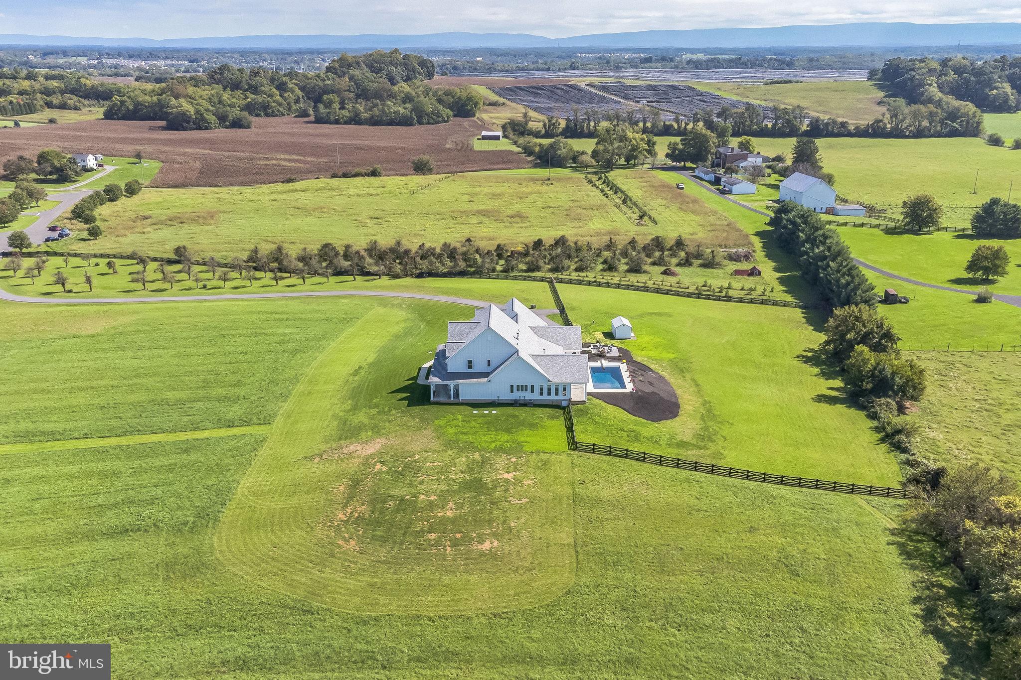 APPLE BANKS SOUTH - Residential