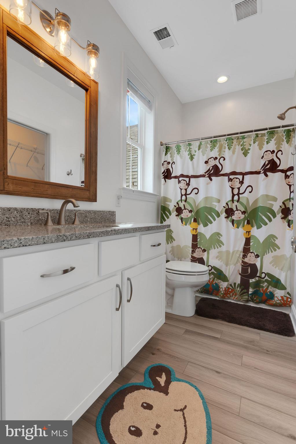 APPLE BANKS SOUTH - Residential