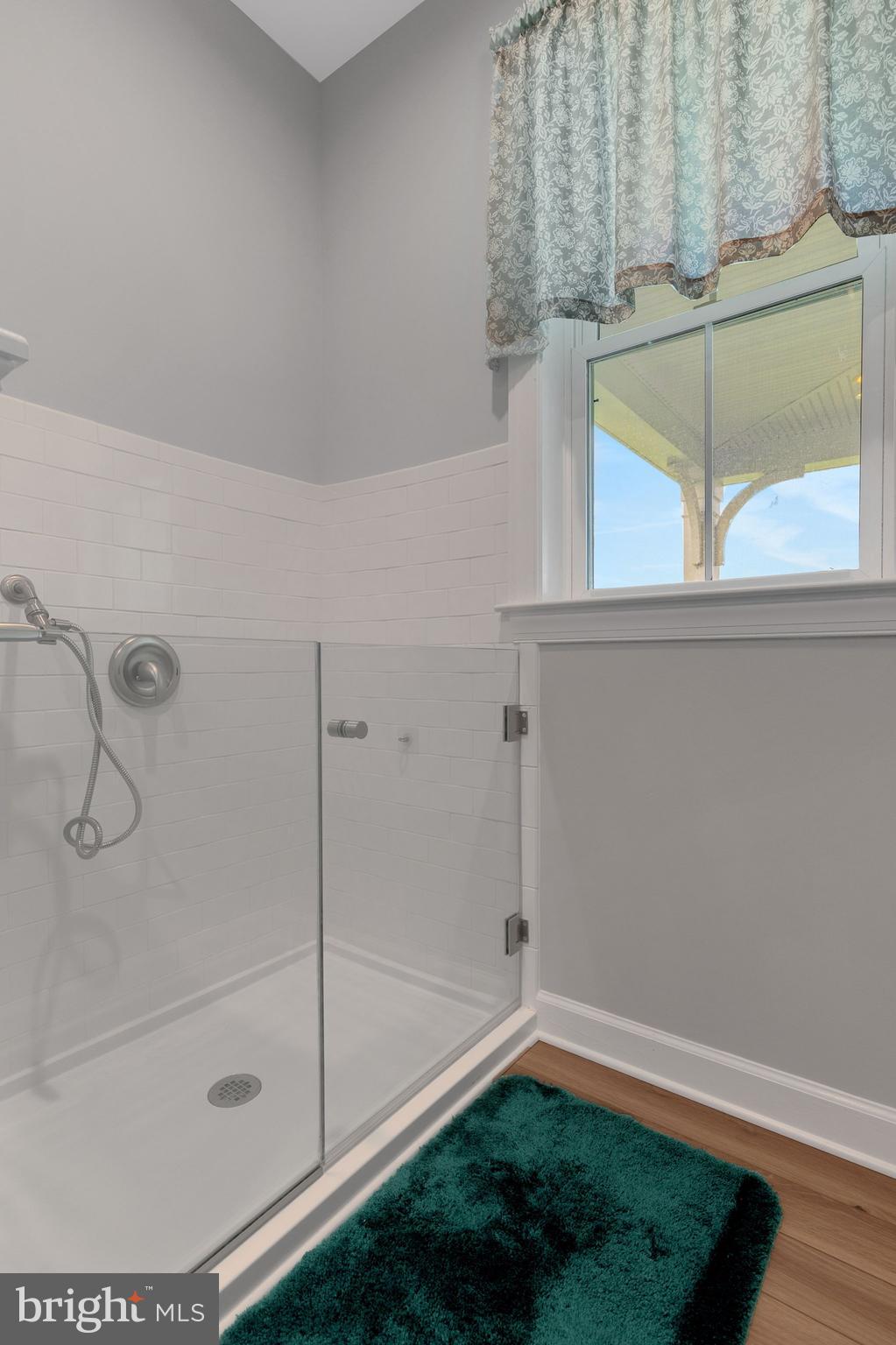 APPLE BANKS SOUTH - Residential