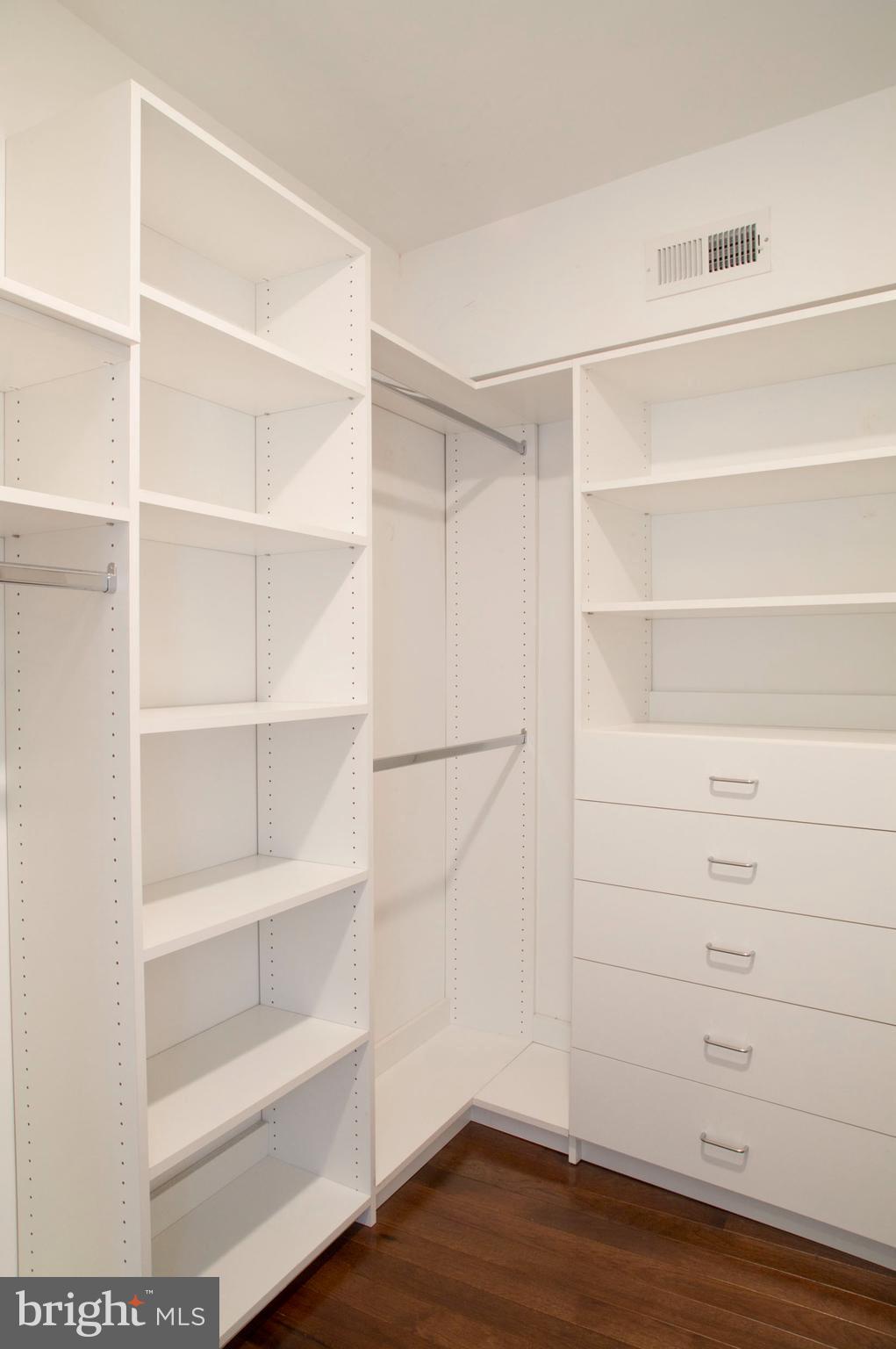 FRANCISVILLE - Residential