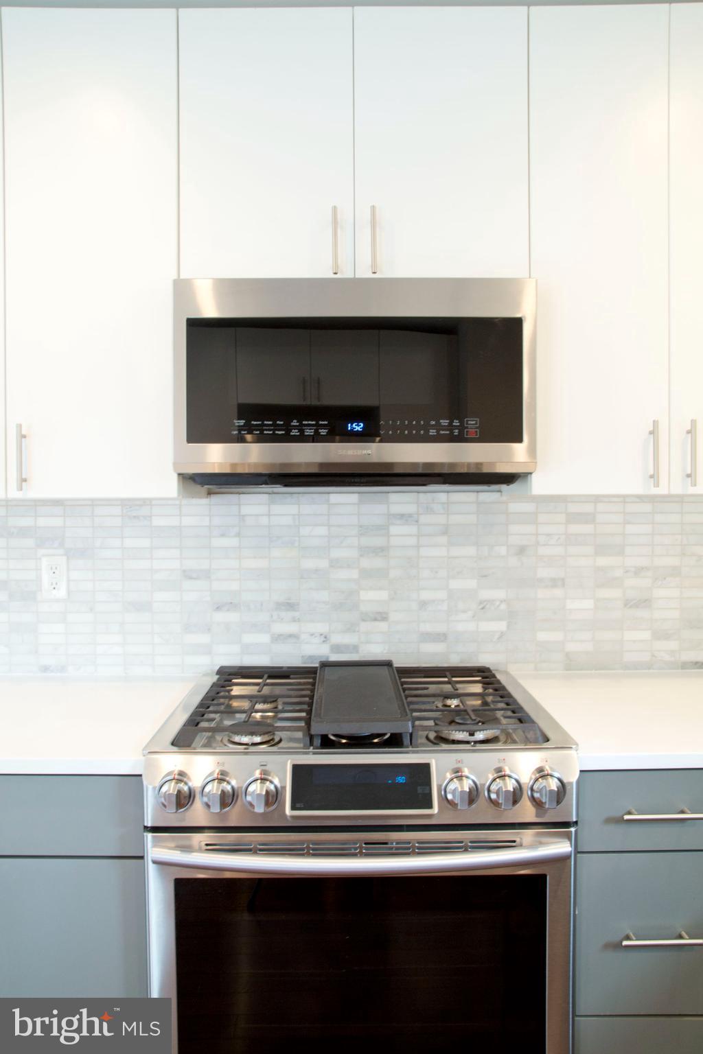 FRANCISVILLE - Residential